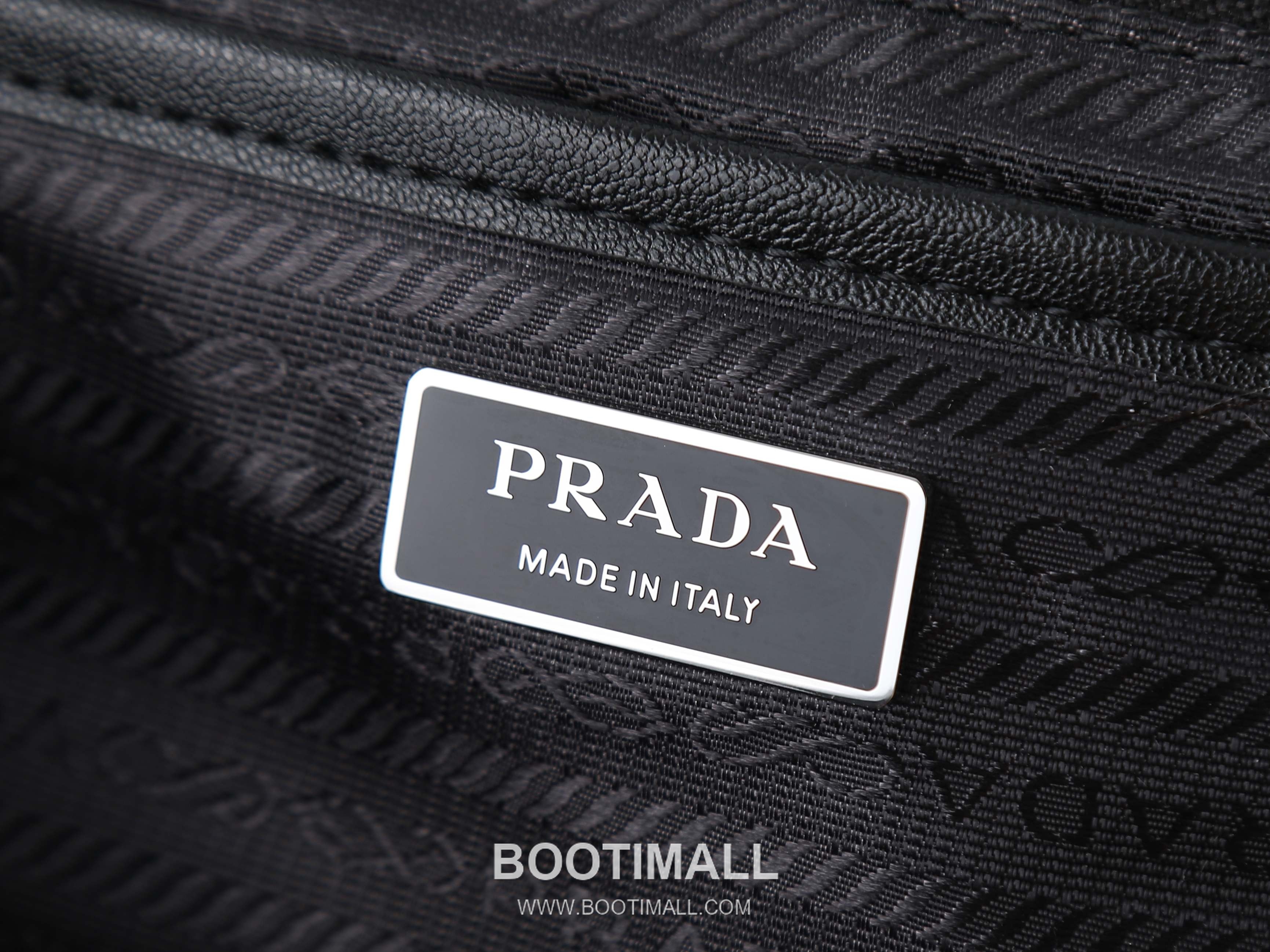 Prada Triangle Logo Lambskin Flap Backpack with Dual Front Pocket Detail 프라다 트라이앵글 로고 램스킨 플랩 백팩 듀얼 포켓 1BZ811B 30cm 9