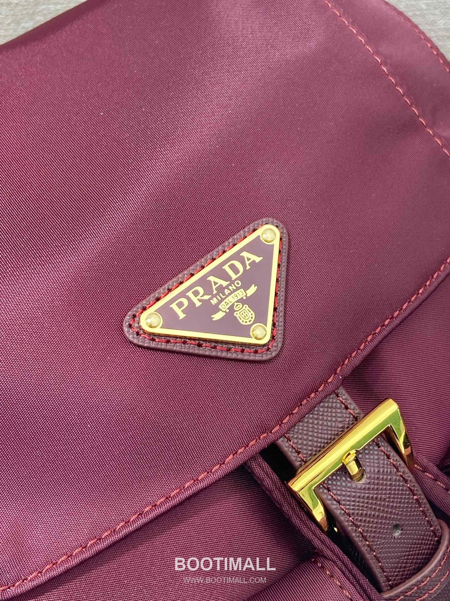 Prada Triangle Logo Lambskin Flap Backpack with Dual Front Pocket Detail 프라다 트라이앵글 로고 램스킨 플랩 백팩 듀얼 포켓 1BZ677 30cm 7