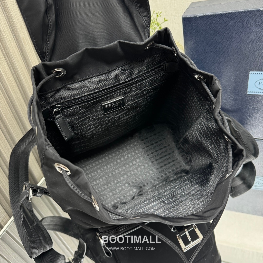 Prada Triangle Logo Nylon Backpack with Front Zip Pocket and Calfskin Trim 프라다 트라이앵글 로고 나일론 지퍼 포켓 백팩 카프스킨 트림 1BZ832 27cm 9