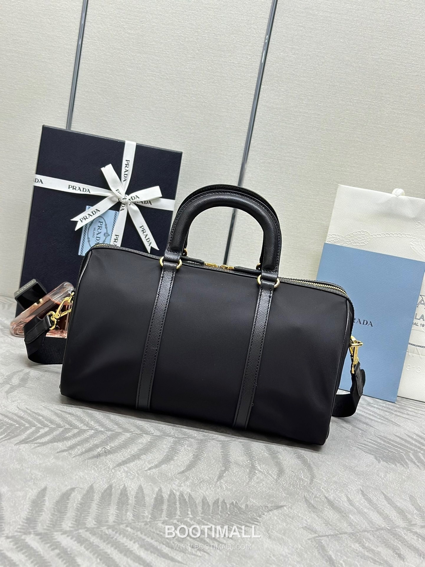 Prada Re-Nylon Saffiano Leather Trim Top Handle Bag with Shoulder Strap 프라다 리나일론 사피아노 가죽 트림 탑핸들 숄더백 스트랩 1BB233 31cm 2