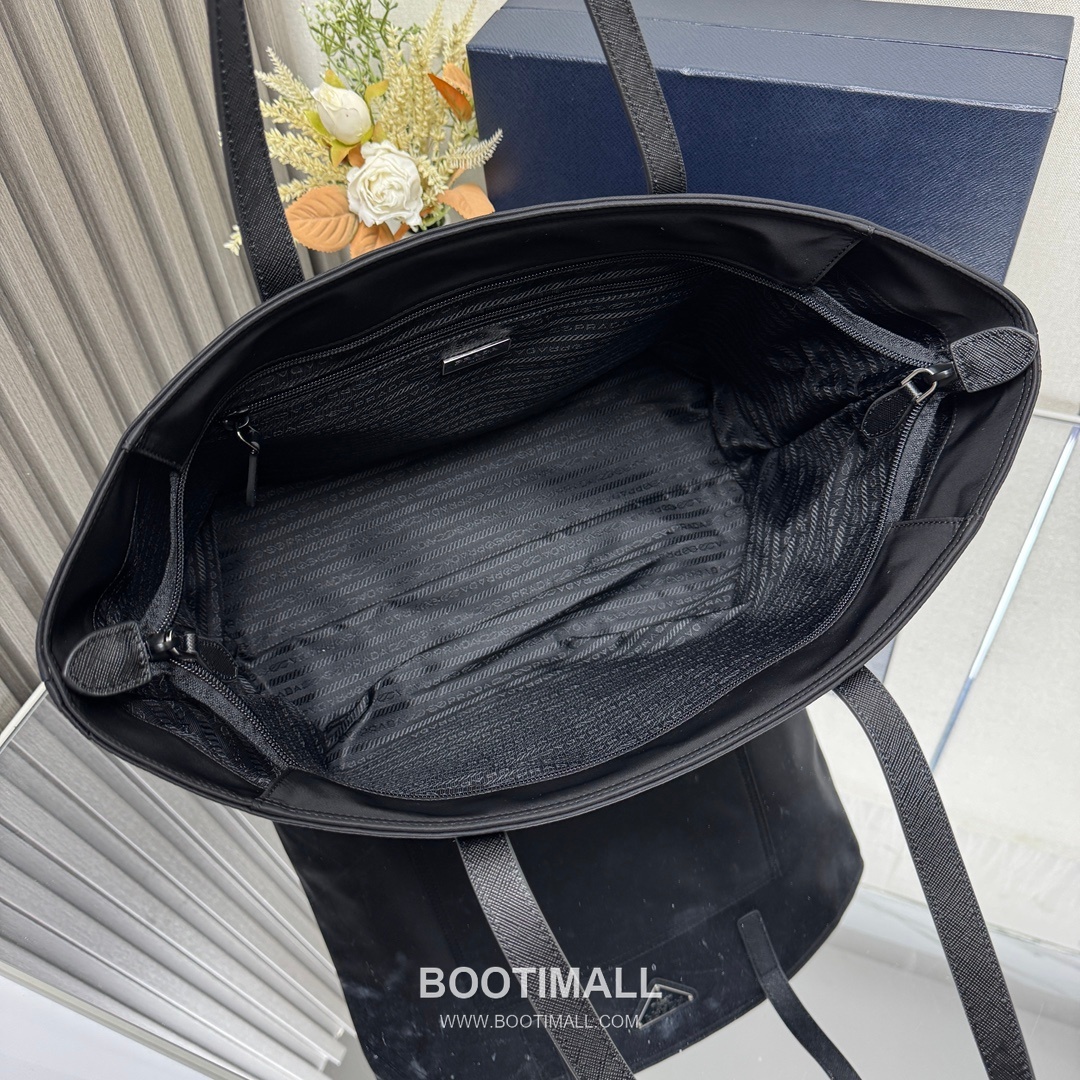 Prada Re-Nylon Saffiano Leather Handle Tote Bag with Front Pocket Detail 프라다 리나일론 사피아노 가죽 핸들 토트백 프론트 포켓 디테일 1BG052 35cm 8