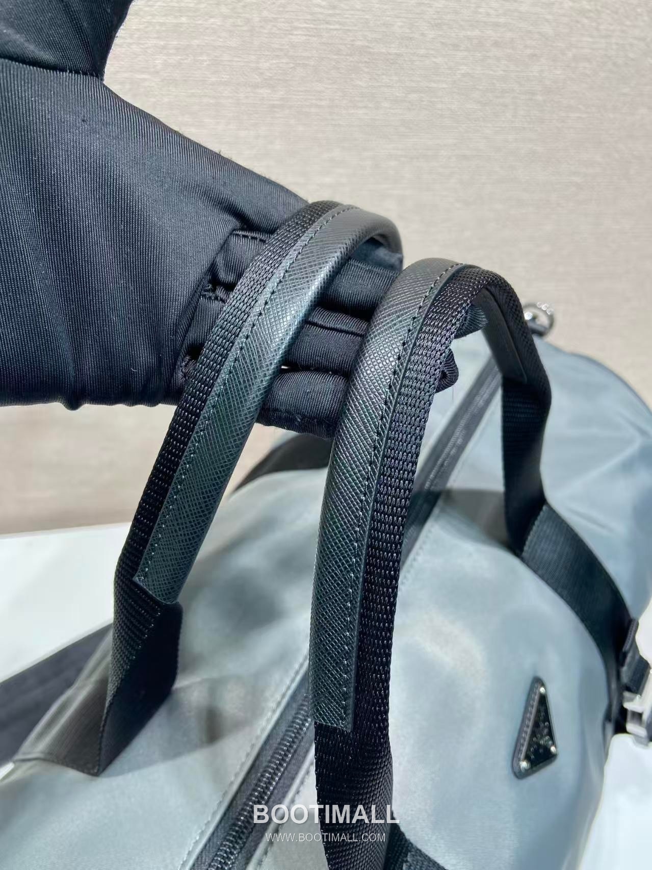 Prada Parachute Fabric Travel Duffle Bag with Dual Zip Pocket Detail 프라다 패러슈트 패브릭 트래블 더플백 듀얼 지퍼 포켓 디테일 2VC015 50cm 7