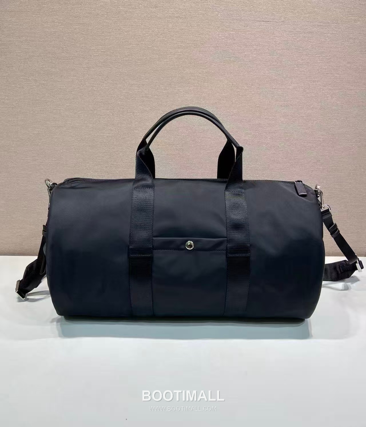 Prada Parachute Fabric Travel Duffle Bag with Dual Zip Pocket Detail 프라다 패러슈트 패브릭 트래블 더플백 듀얼 지퍼 포켓 디테일 2VC015 50cm 4