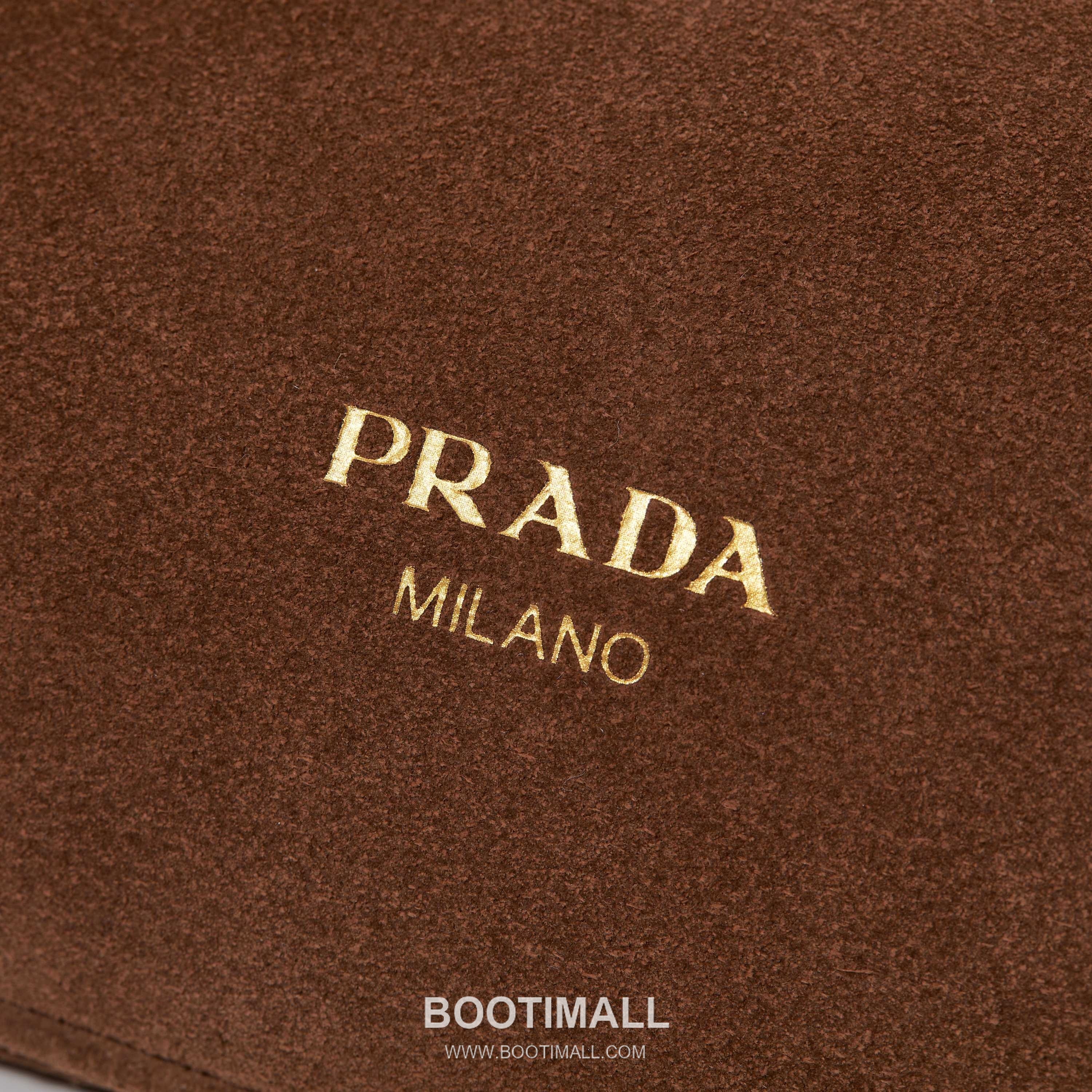 Prada Etude Suede Leather Tote Shoulder Bag with Magnetic Closure Detail 프라다 에튜드 스웨이드 레더 토트 숄더백 마그네틱 클로저 디테일 1BC259 41cm 5