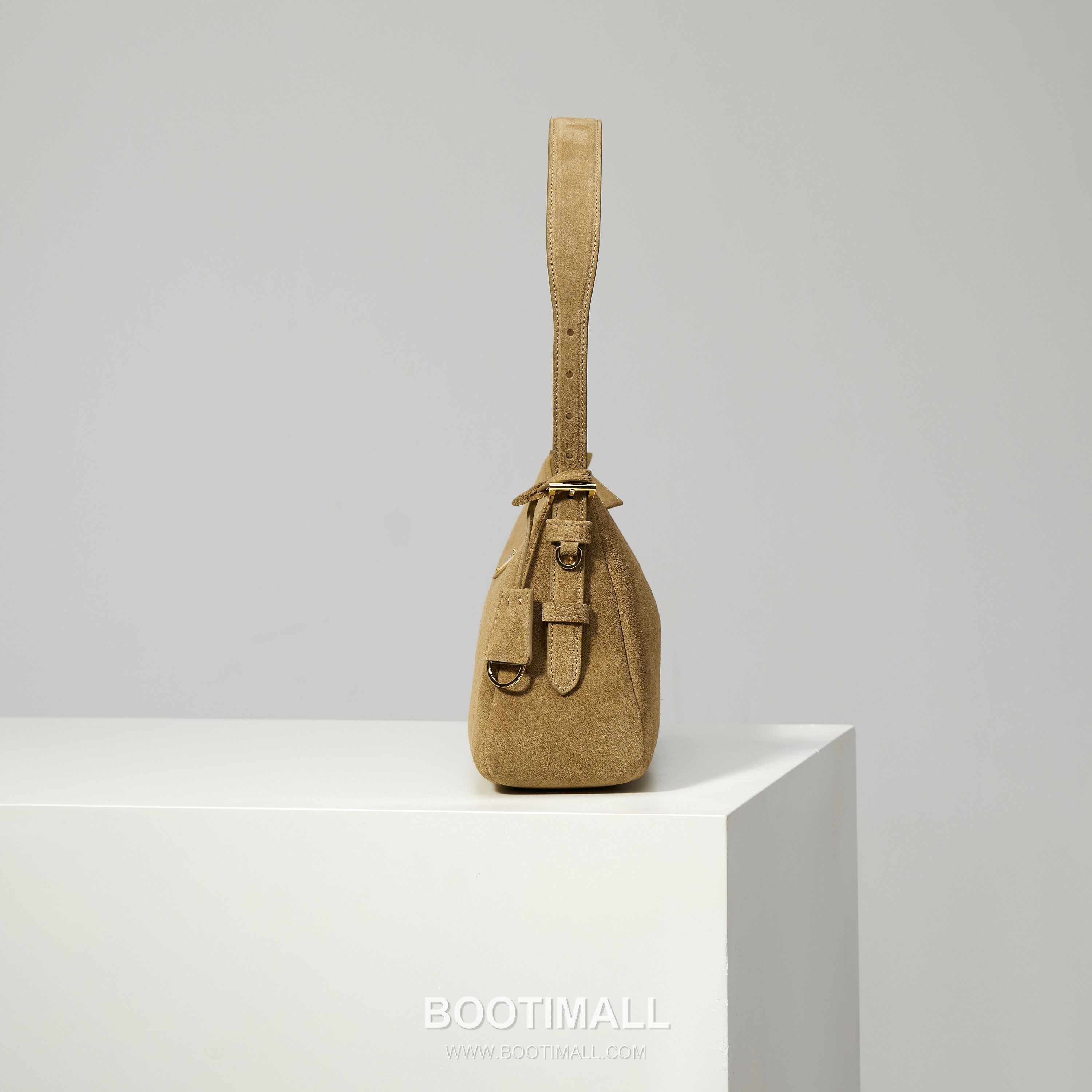 Prada Aimee Suede Leather Hobo Shoulder Bag with Zip Closure and Logo Detail 프라다 에이미 스웨이드 레더 호보 숄더백 지퍼 클로저 로고 디테일 1BC229 31cm 3