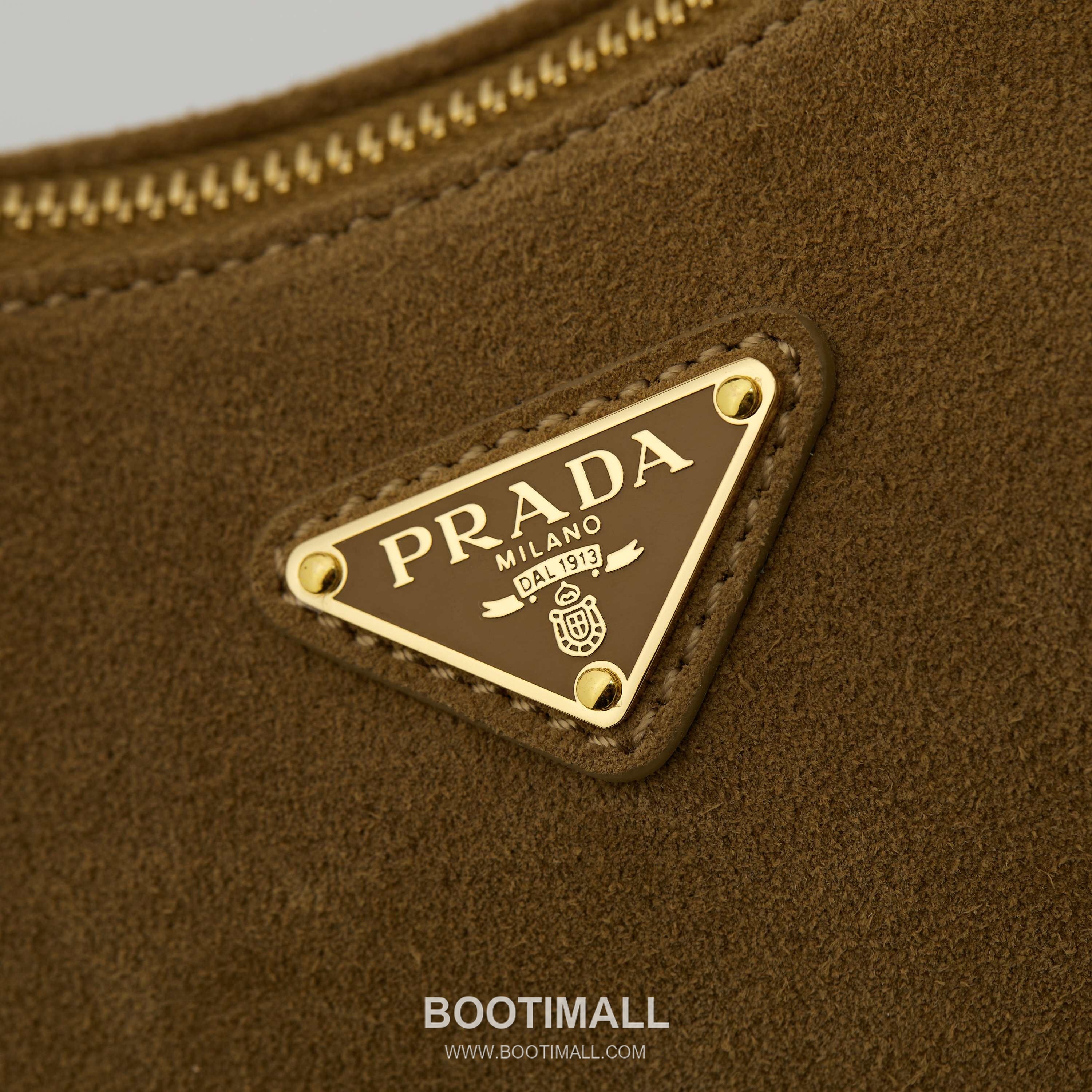 Prada Aimee Suede Leather Hobo Shoulder Bag with Zip Closure and Logo Detail 프라다 에이미 스웨이드 레더 호보 숄더백 지퍼 클로저 로고 디테일 1BC229 31cm 5
