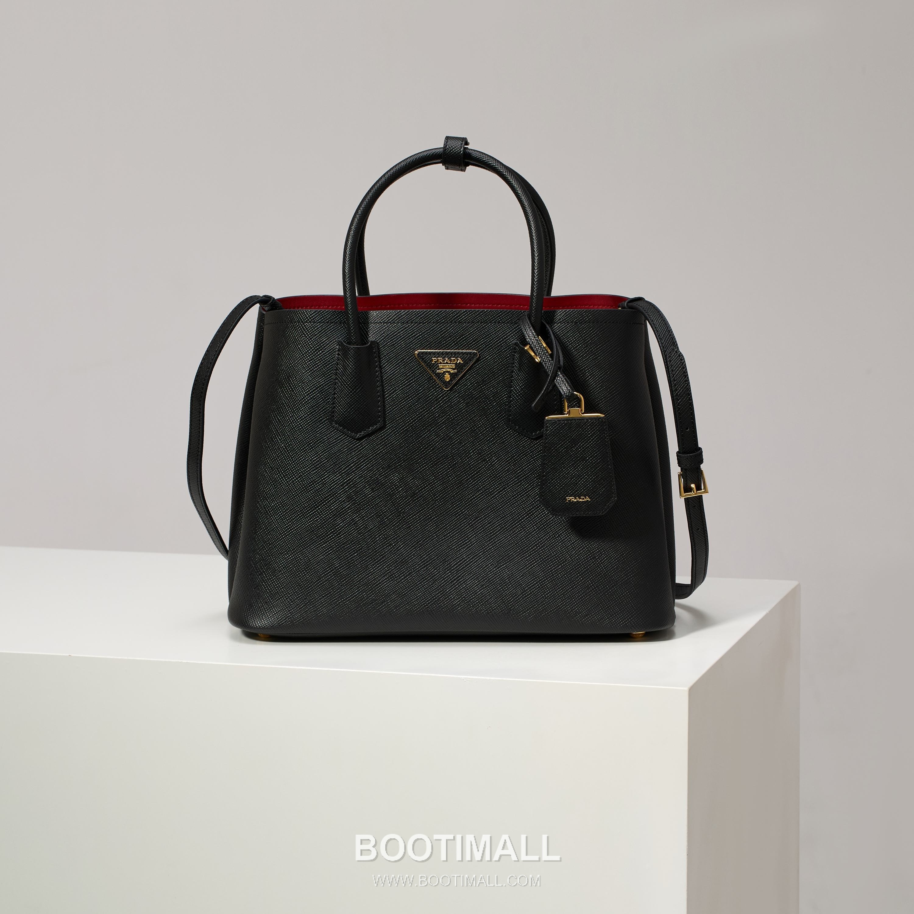 Prada Crossgrain Calfskin Tote Bag with Contrast Leather Interior and Top Handle Detail 프라다 크로스그레인 카프스킨 토트백 콘트라스트 레더 내부 탑핸들 디테일 1BG775 33cm 1