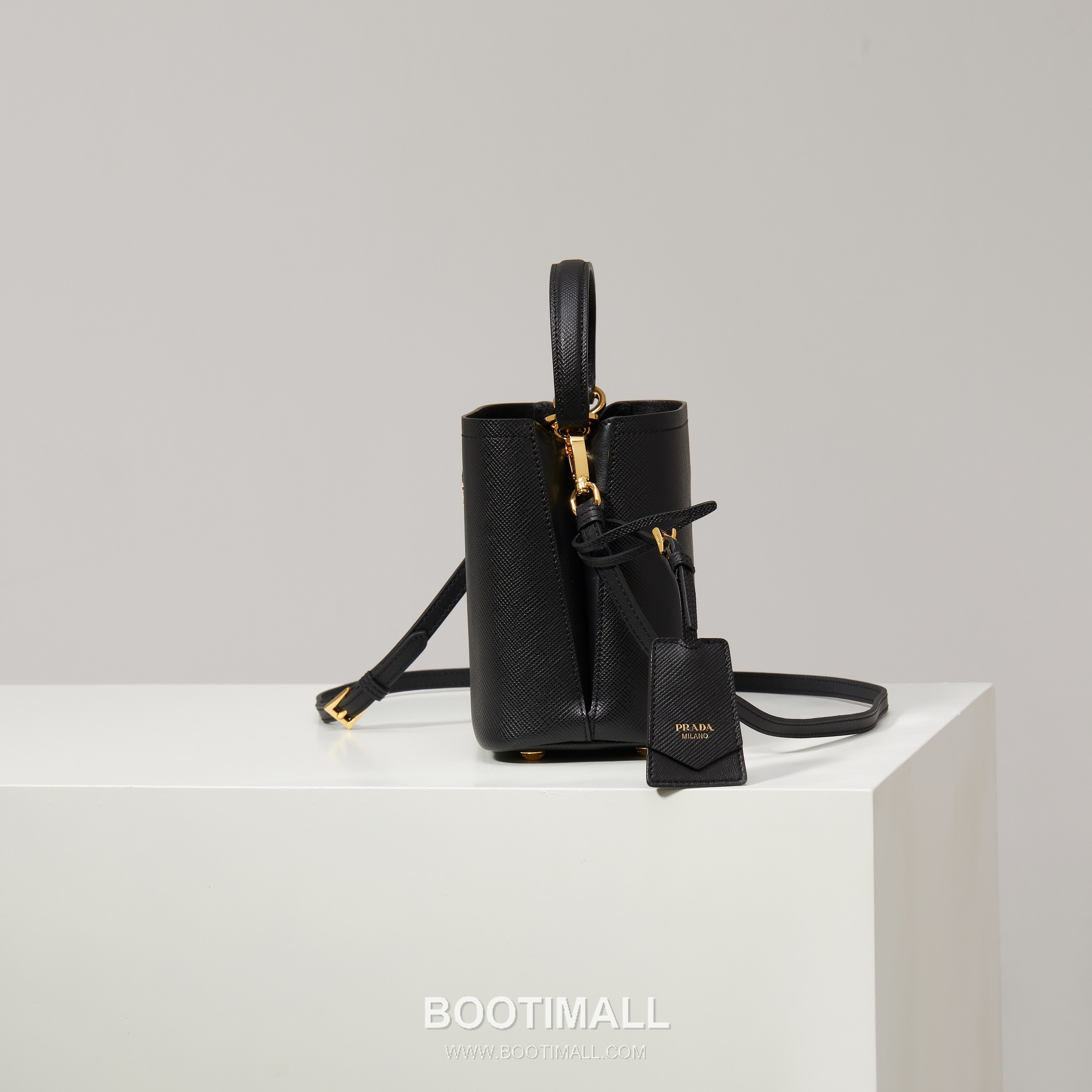 Prada Saffiano Leather Double Mini Bag with Magnetic Closure Name Tag and Triangle Logo Detail 프라다 사피아노 가죽 더블 미니백 마그네틱 클로저 네임태그 트라이앵글 로고 디테일 1BA217 17cm 3