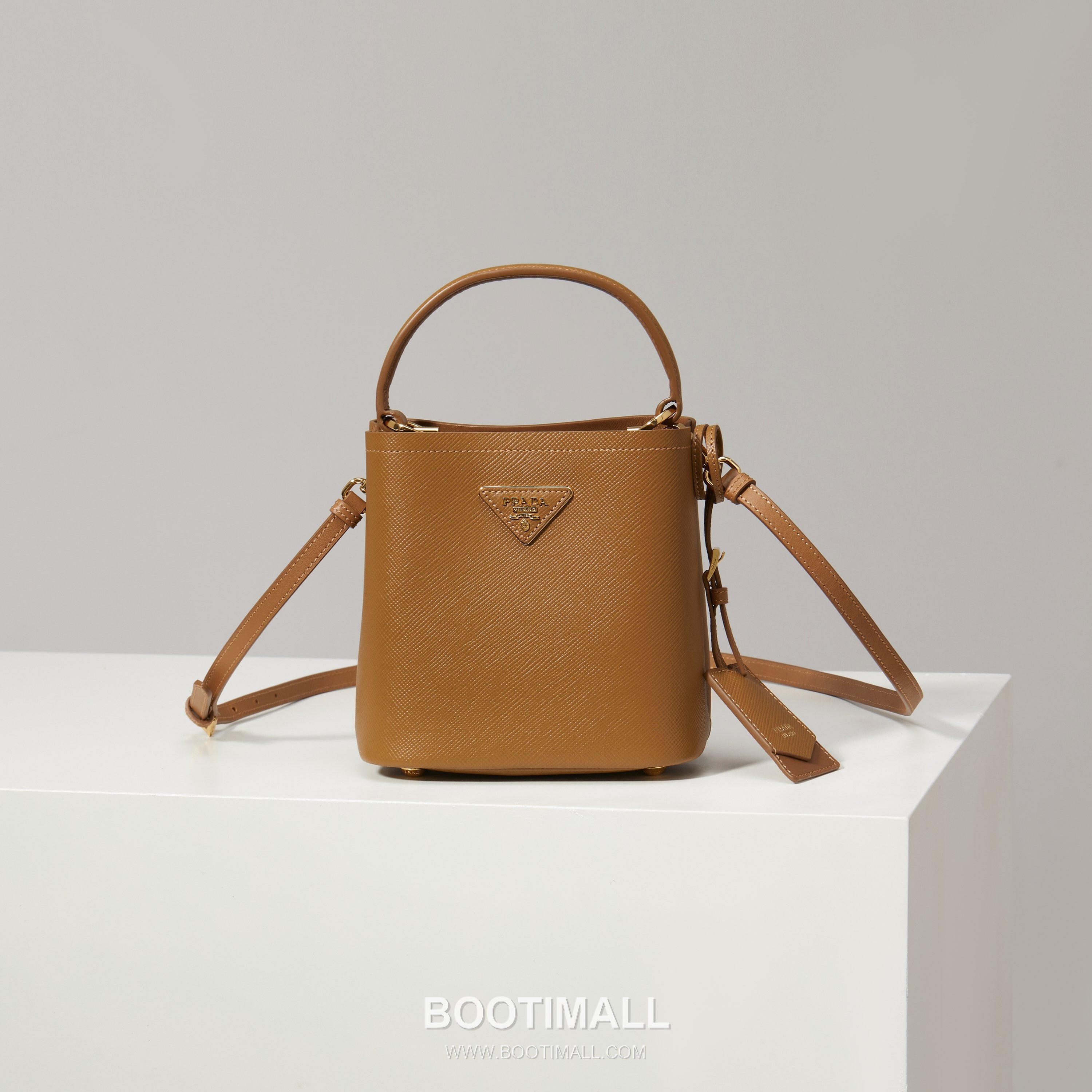 Prada Saffiano Leather Double Mini Bag with Magnetic Closure Name Tag and Triangle Logo Detail 프라다 사피아노 가죽 더블 미니백 마그네틱 클로저 네임태그 트라이앵글 로고 디테일 1BA217 17cm 1