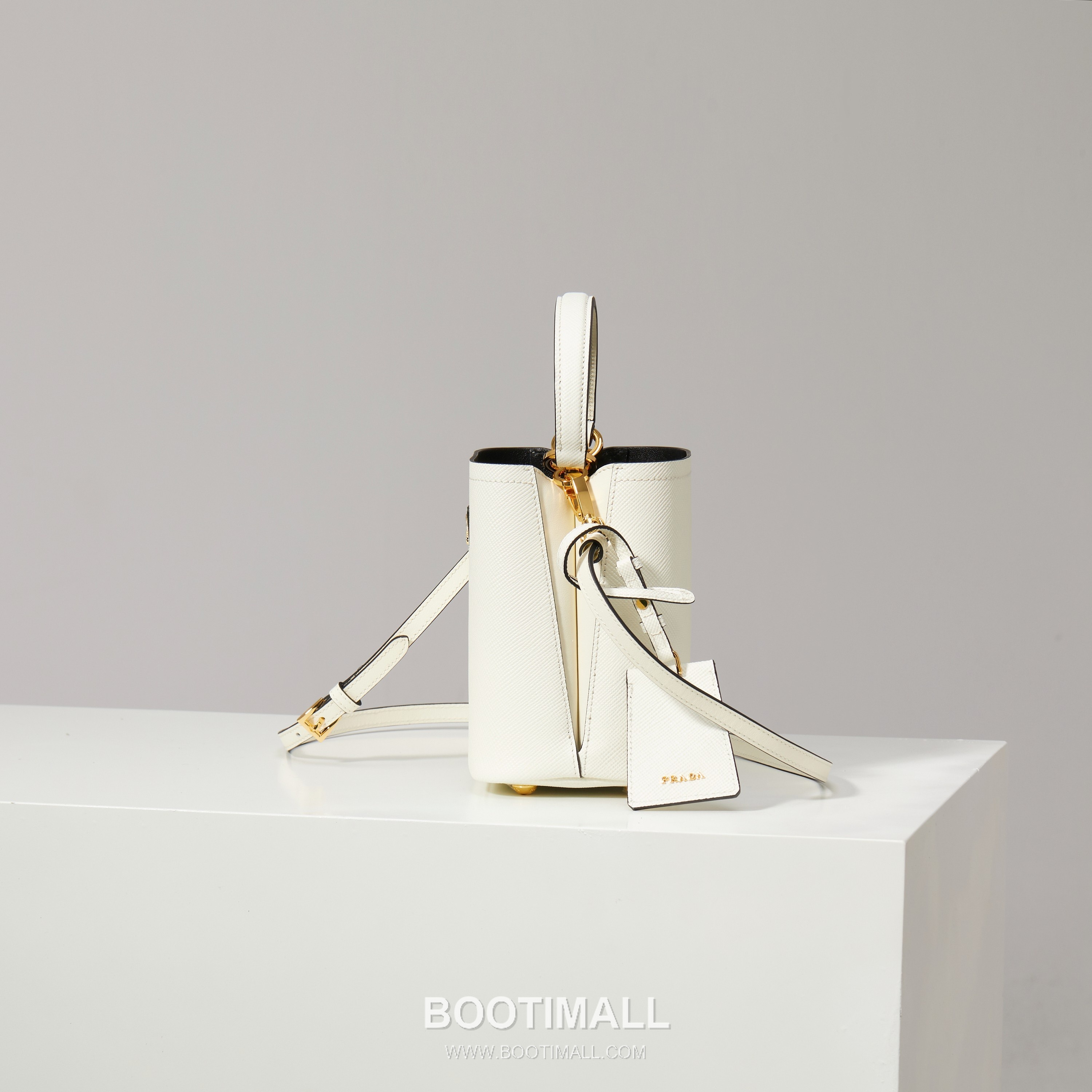 Prada Saffiano Leather Double Mini Bag with Magnetic Closure Name Tag and Triangle Logo Detail 프라다 사피아노 가죽 더블 미니백 마그네틱 클로저 네임태그 트라이앵글 로고 디테일 1BA217 17cm 3