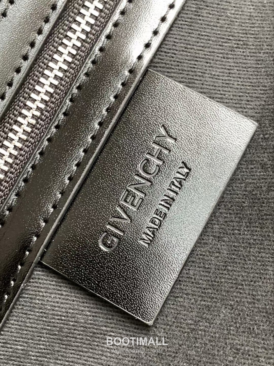 Givenchy Antigona Lock Box Leather Top Handle Bag with 4G Embossed Logo Detail 지방시 안티고나 락 박스 레더 탑핸들 숄더백 4G 엠보스 로고 디테일 32cm 9