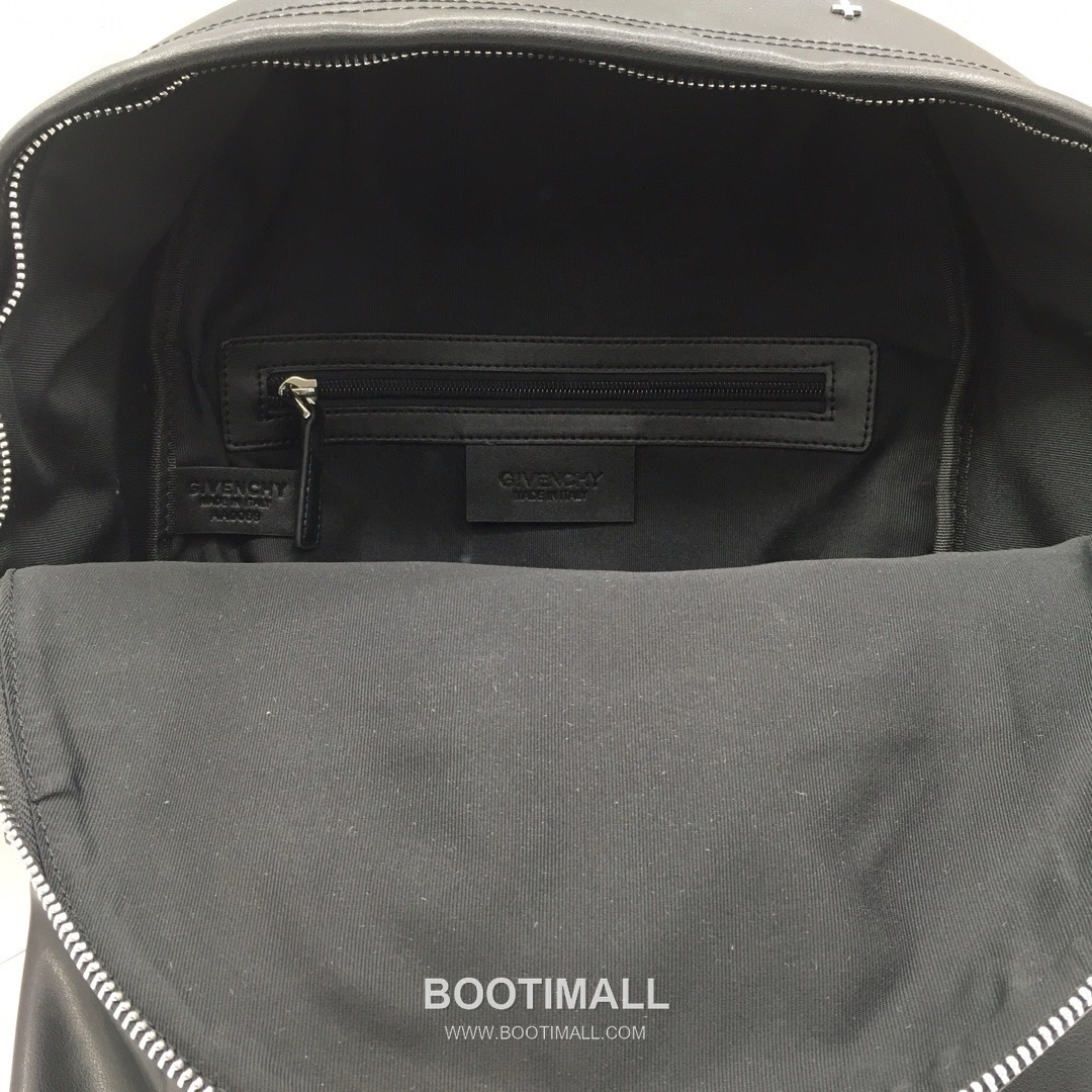 Givenchy Calfskin Travel Backpack with Dual Strap and Logo Detail 지방시 카프스킨 트래블 백팩 듀얼 스트랩 로고 디테일 34cm 7