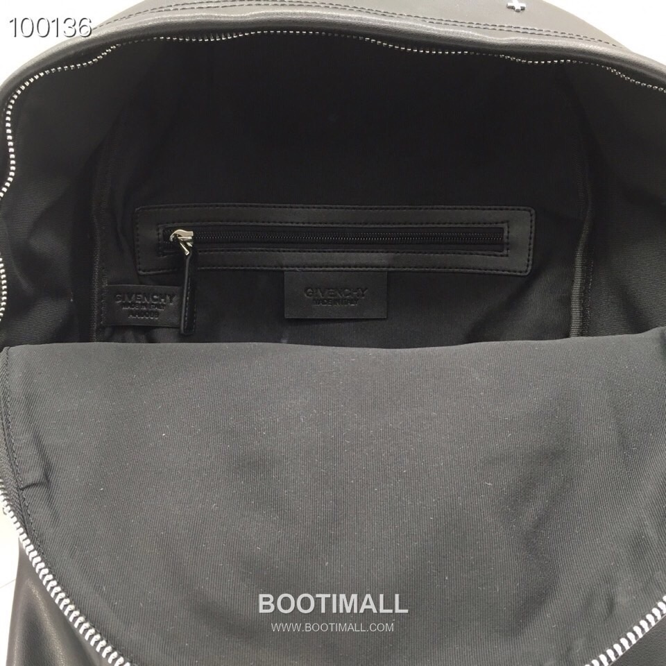 Givenchy Calfskin Travel Backpack with Logo Strap Detail 지방시 카프스킨 트래블 백팩 로고 스트랩 디테일 34cm 8