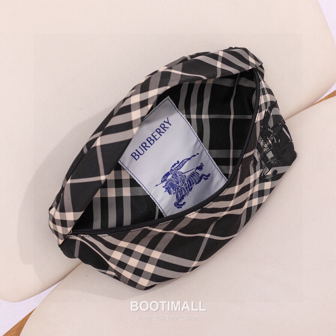 Burberry Check Canvas Crossbody Waist Bag with Knight Logo Detail 버버리 체크 캔버스 크로스바디 힙색 나이트 로고 780148 33cm 12