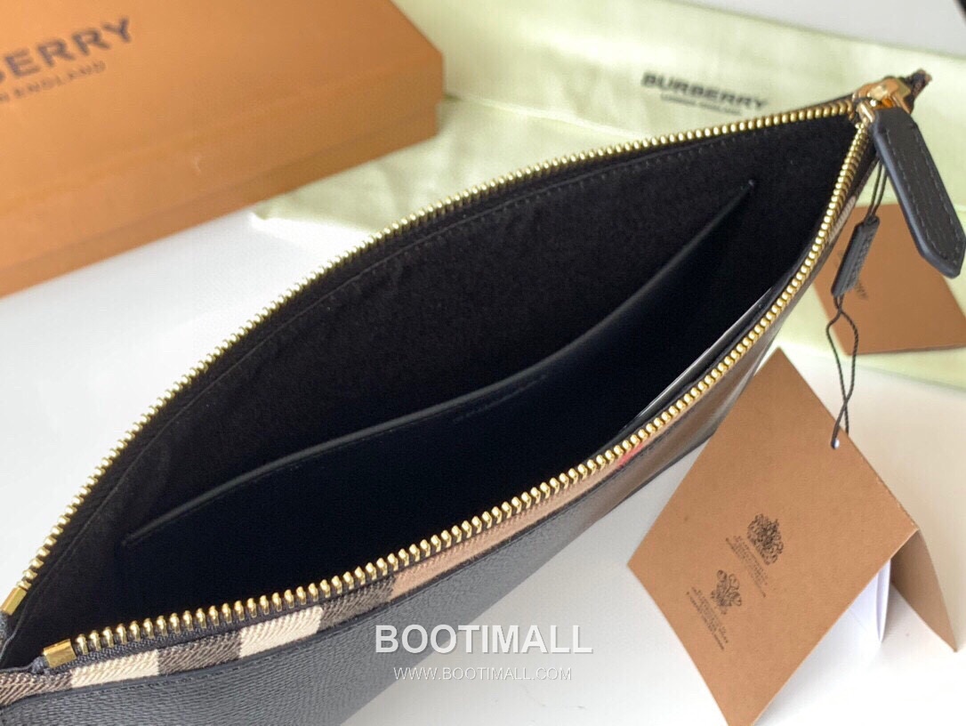 Burberry House Check Canvas Grained Leather Clutch Pouch Bag with Zip Detail 버버리 하우스 체크 캔버스 그레인 가죽 클러치 파우치백 지퍼 디테일 006132 30cm 8