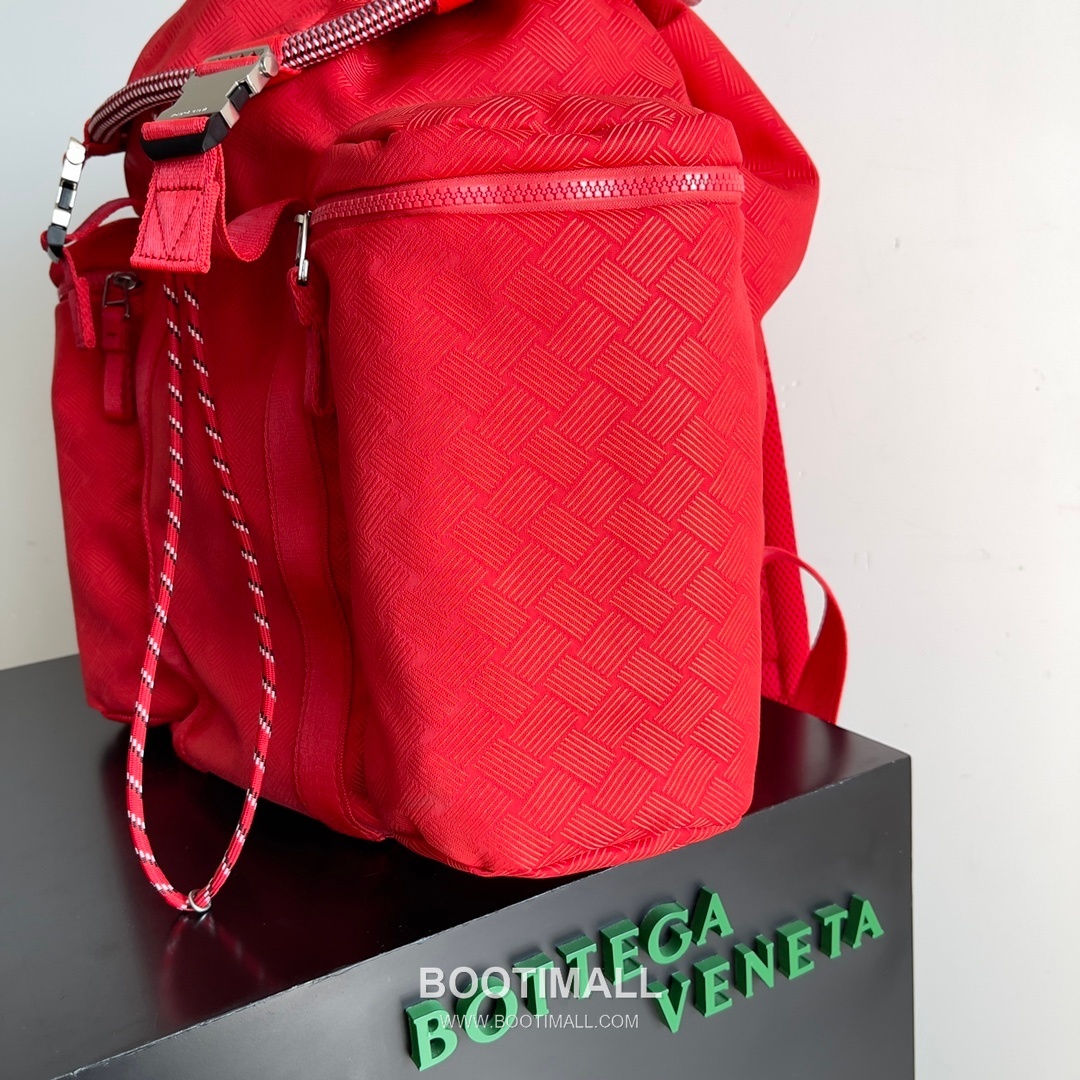 Prada Alto Jacquard Nylon Backpack with Lightweight Outdoor Design 프라다 알토 자카드 나일론 백팩 경량 아웃도어 42cm 3