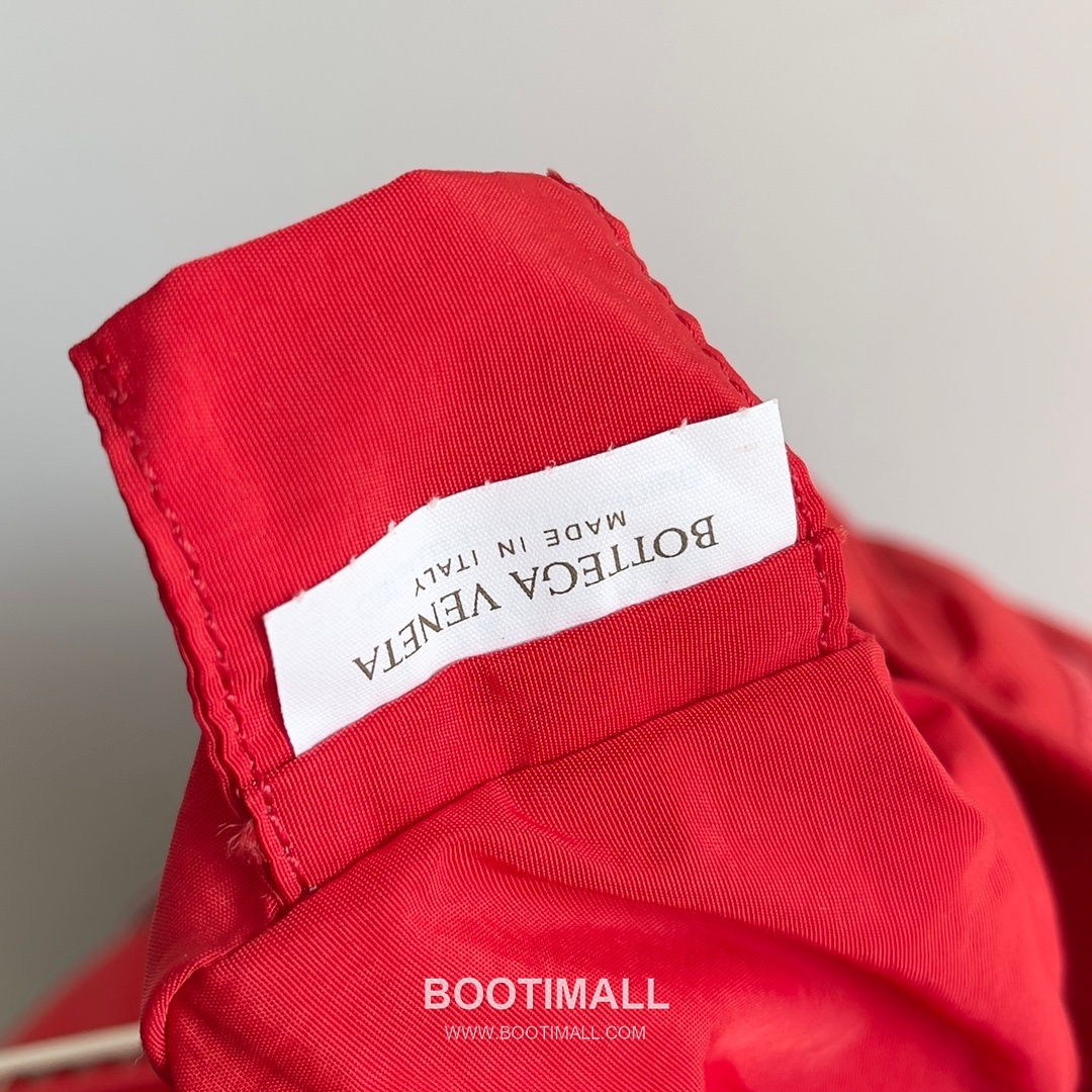 Prada Alto Jacquard Nylon Backpack with Lightweight Outdoor Design 프라다 알토 자카드 나일론 백팩 경량 아웃도어 42cm 9