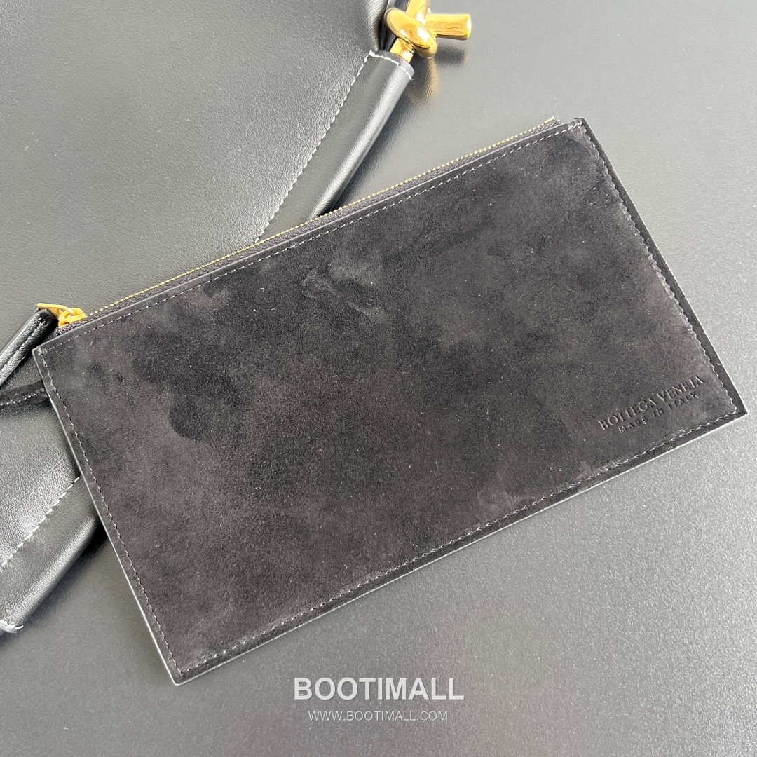 Bottega Veneta Solstice Calfskin Tote Bag with Inner Pouch Detail 보테가베네타 솔스티스 송아지 가죽 토트백 이너 파우치 44cm 8