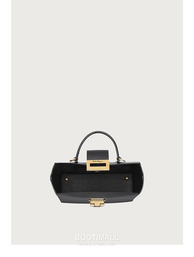 Salvatore Ferragamo Trifolio Calfskin Box Top Handle Bag with Gancini Lock 살바토레페라가모 트리폴리오 카프스킨 박스 탑핸들 숄더백 FZ-211981 20cm 4