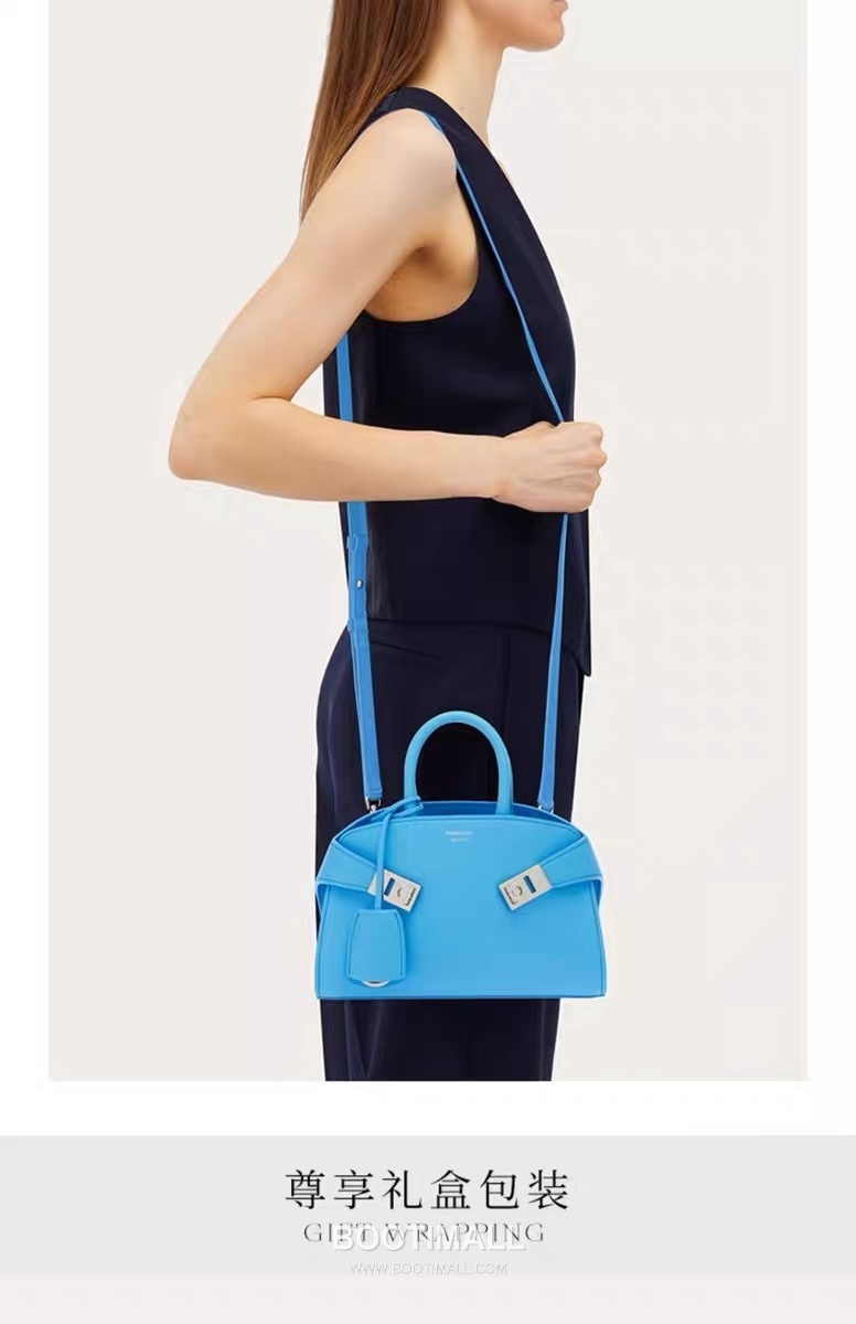 Salvatore Ferragamo Hug Nappa Calfskin Top Handle Shoulder Bag with Embrace Lock 살바토레페라가모 허그 나파 카프스킨 탑핸들 숄더백 205608 31.5cm 5