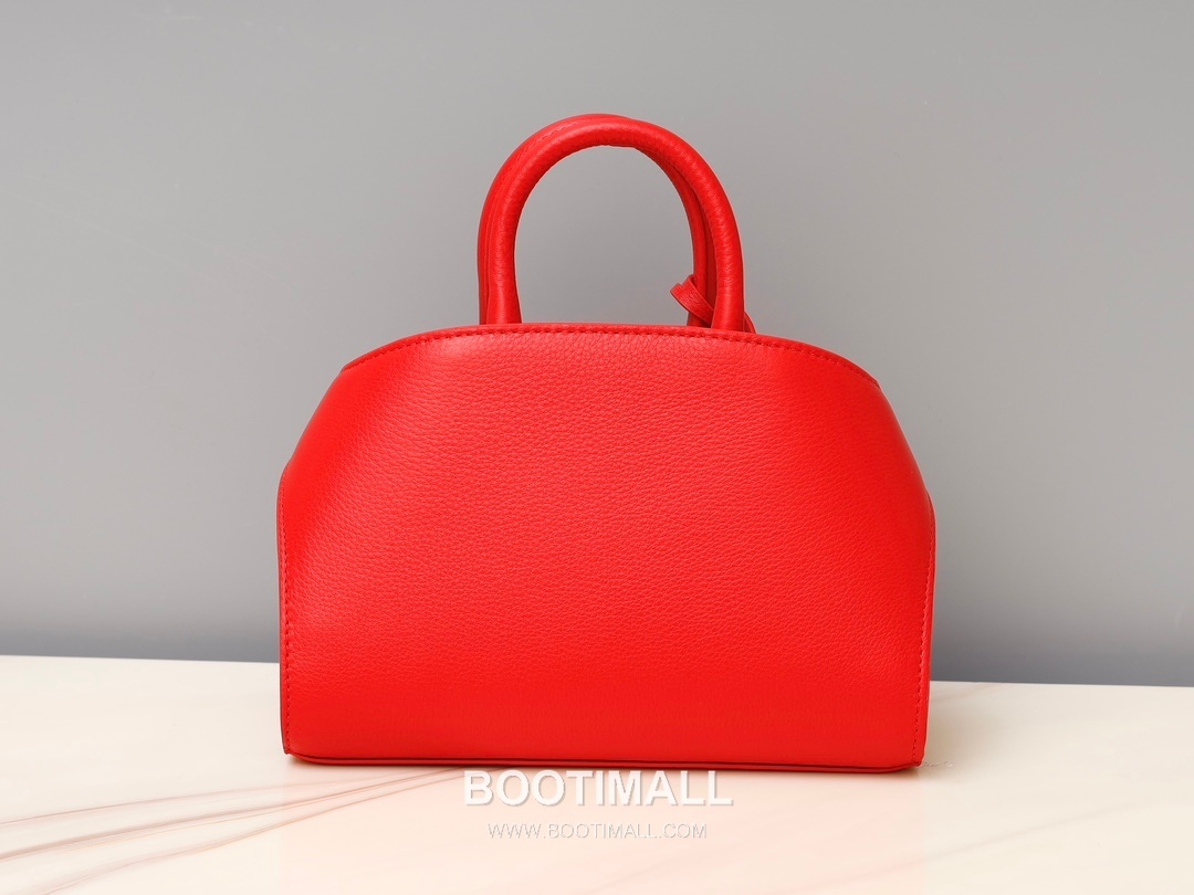 Salvatore Ferragamo Hug Nappa Calfskin Top Handle Shoulder Bag with Embrace Lock 살바토레페라가모 허그 나파 카프스킨 탑핸들 숄더백 205608 31.5cm 7