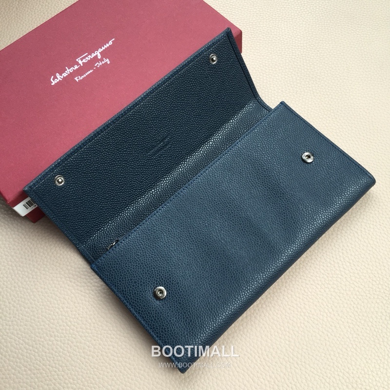 Salvatore Ferragamo Stingray Pattern Calfskin Long Wallet Clutch with Snap Closure 살바토레페라가모 스팅레이 패턴 카프스킨 스냅 롱 월렛 클러치 660082 21.5cm 5