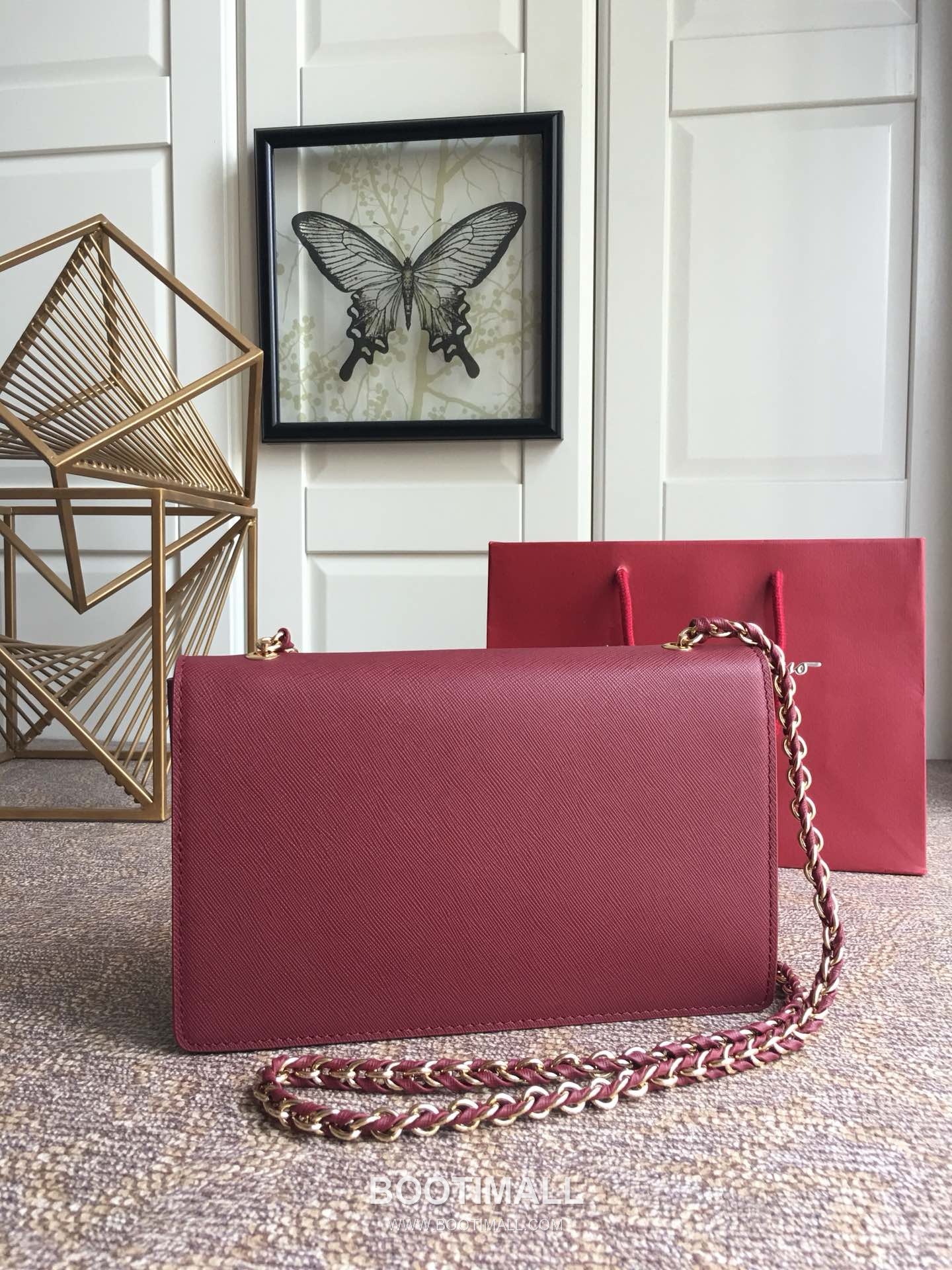 Salvatore Ferragamo Vara Bow Calfskin Flap Shoulder Bag with Chain Strap 살바토레페라가모 바라 보우 카프스킨 플랩 체인 숄더백 21E480 25cm 7