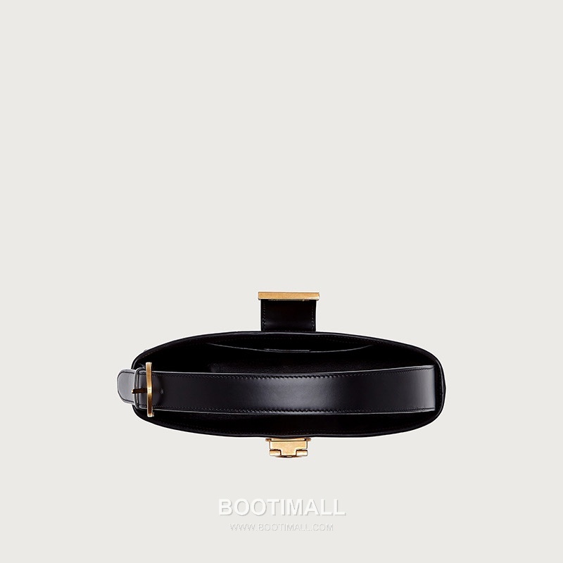 Salvatore Ferragamo Trifolio Matte Calfskin Shoulder Bag with Gancini Lock Detail 살바토레페라가모 트리폴리오 매트 카프스킨 숄더백 21-0926 30cm 4