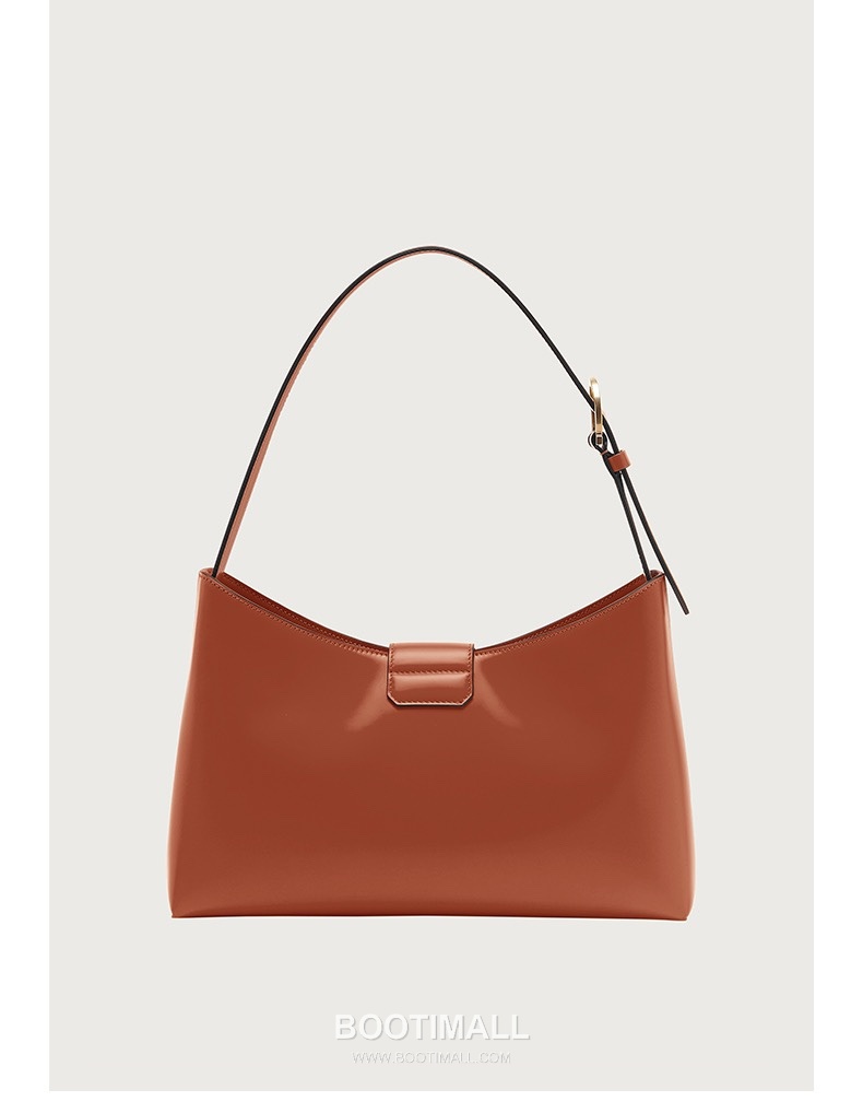 Salvatore Ferragamo Trifolio Matte Calfskin Shoulder Bag with Gancini Lock Detail 살바토레페라가모 트리폴리오 매트 카프스킨 숄더백 21-0926 30cm 5