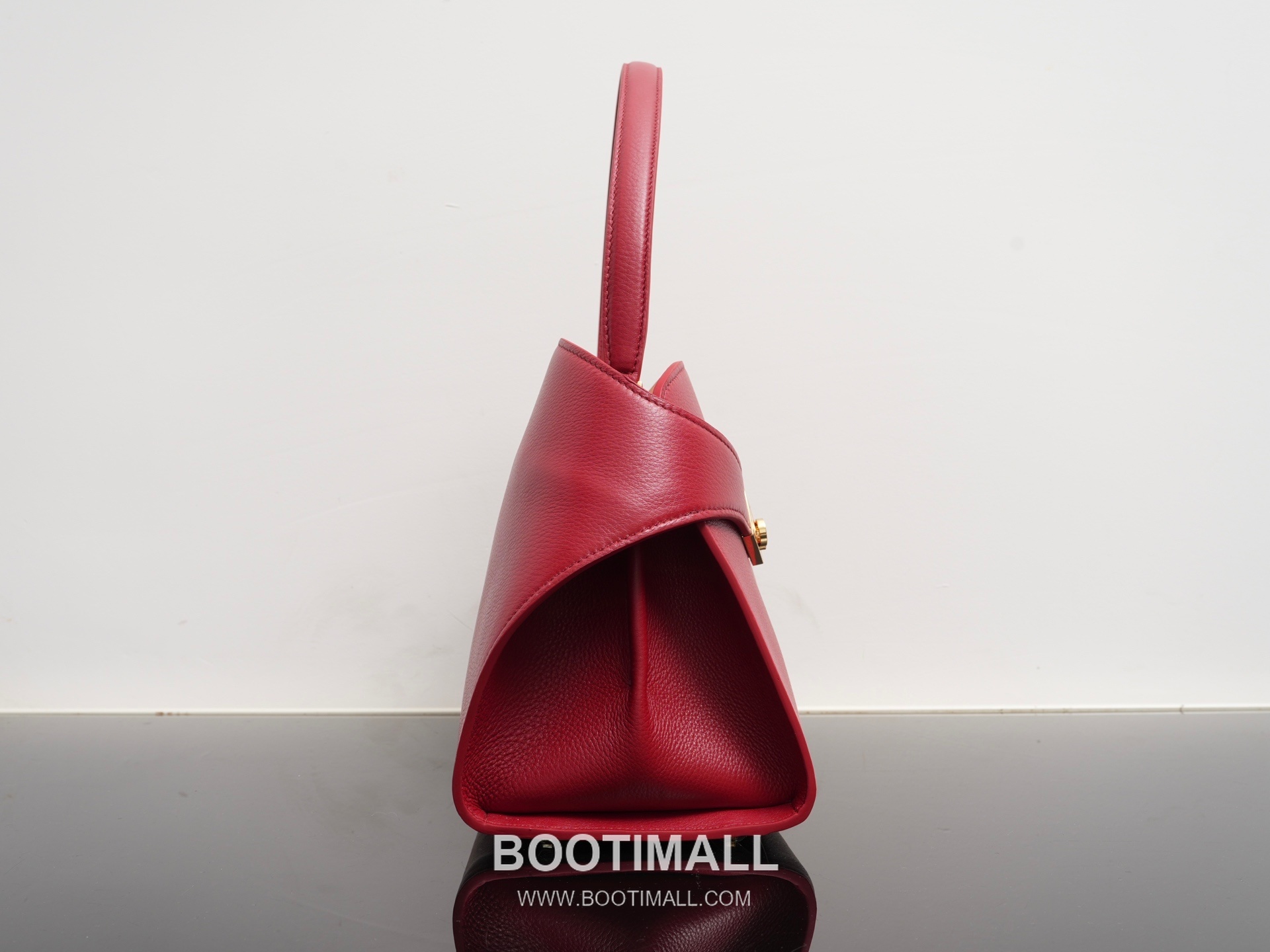 Salvatore Ferragamo Hug Sott Calfskin Top Handle Shoulder Bag with Gancini Lock 살바토레페라가모 허그 소트 카프스킨 탑핸들 숄더백 21-9816 34cm 7