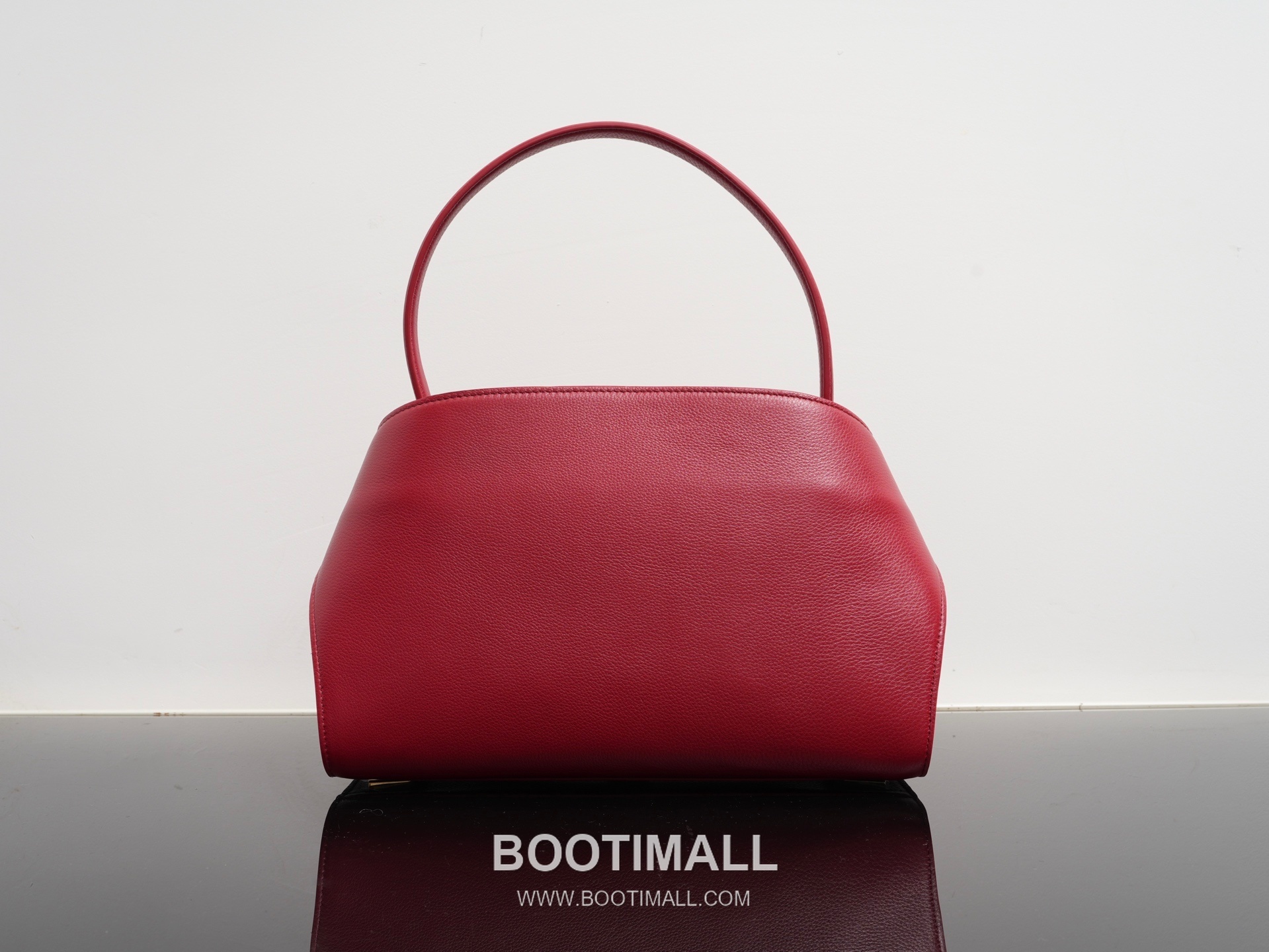 Salvatore Ferragamo Hug Sott Calfskin Top Handle Shoulder Bag with Gancini Lock 살바토레페라가모 허그 소트 카프스킨 탑핸들 숄더백 21-9816 34cm 9