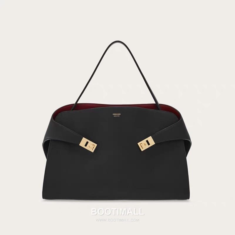 Salvatore Ferragamo Hug Sott Calfskin Top Handle Shoulder Bag with Gancini Lock 살바토레페라가모 허그 소트 카프스킨 탑핸들 숄더백 21-9816 34cm 19