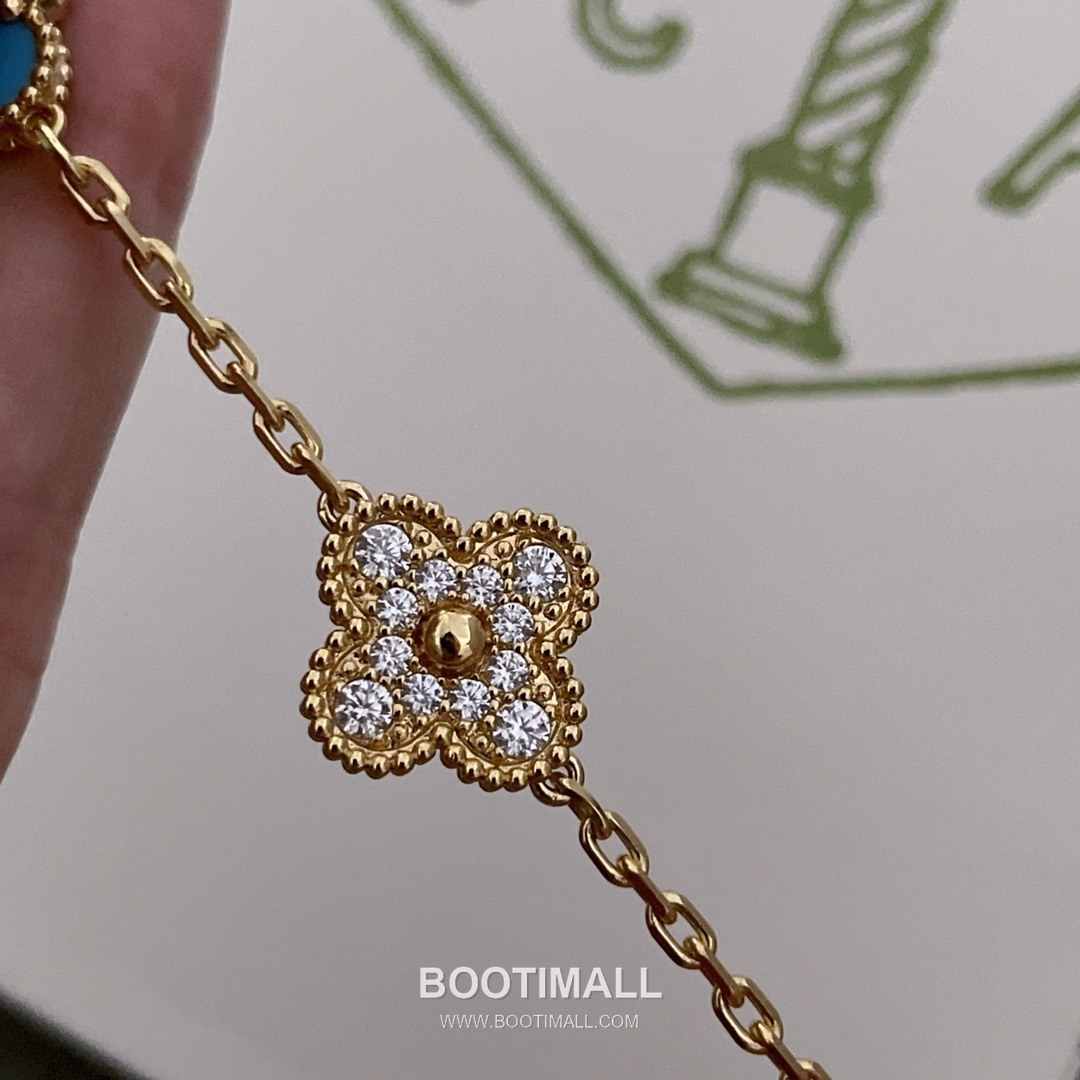 Van Cleef & Arpels Vintage Alhambra Turquoise Diamond 5 Motifs Bracelet 반클리프 앤 아펠 빈티지 알함브라 터키석 다이아몬드 5모티프 브레이슬릿 7