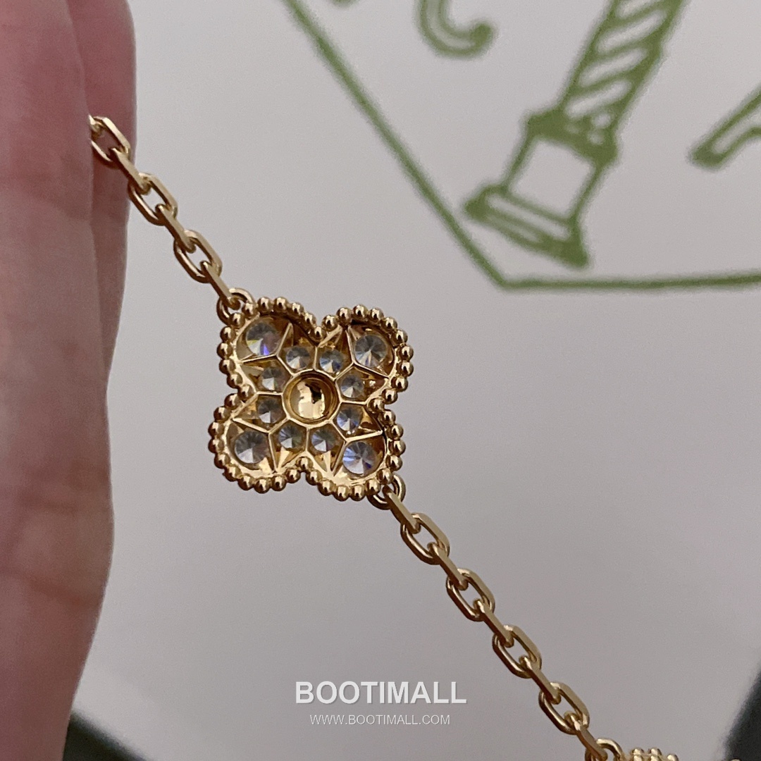 Van Cleef & Arpels Vintage Alhambra Turquoise Diamond 5 Motifs Bracelet 반클리프 앤 아펠 빈티지 알함브라 터키석 다이아몬드 5모티프 브레이슬릿 8