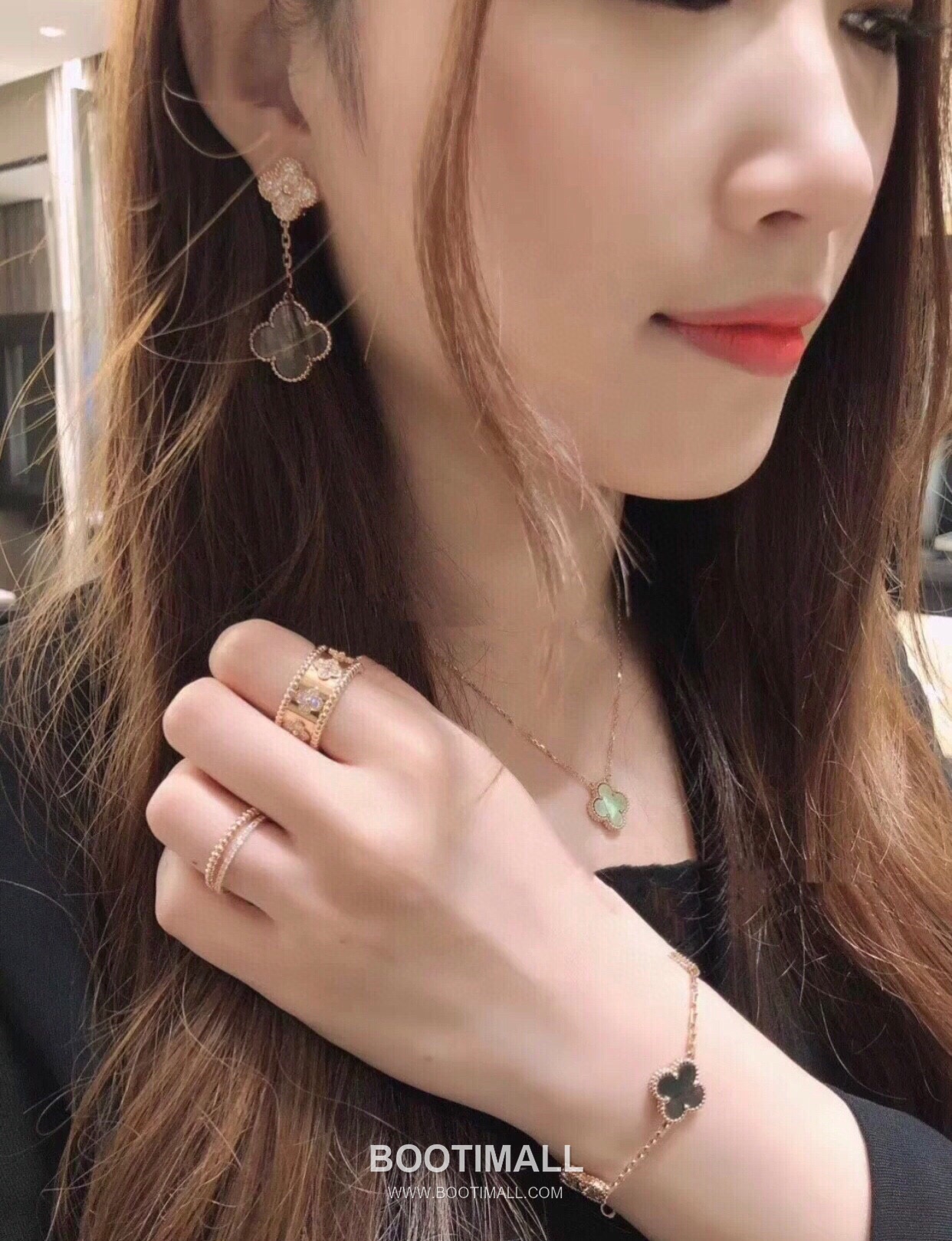Van Cleef & Arpels Vintage Alhambra 50th Anniversary Multicolor 5 Motifs Bracelet 반클리프 앤 아펠 빈티지 알함브라 50주년 멀티컬러 5모티프 브레이슬릿 6