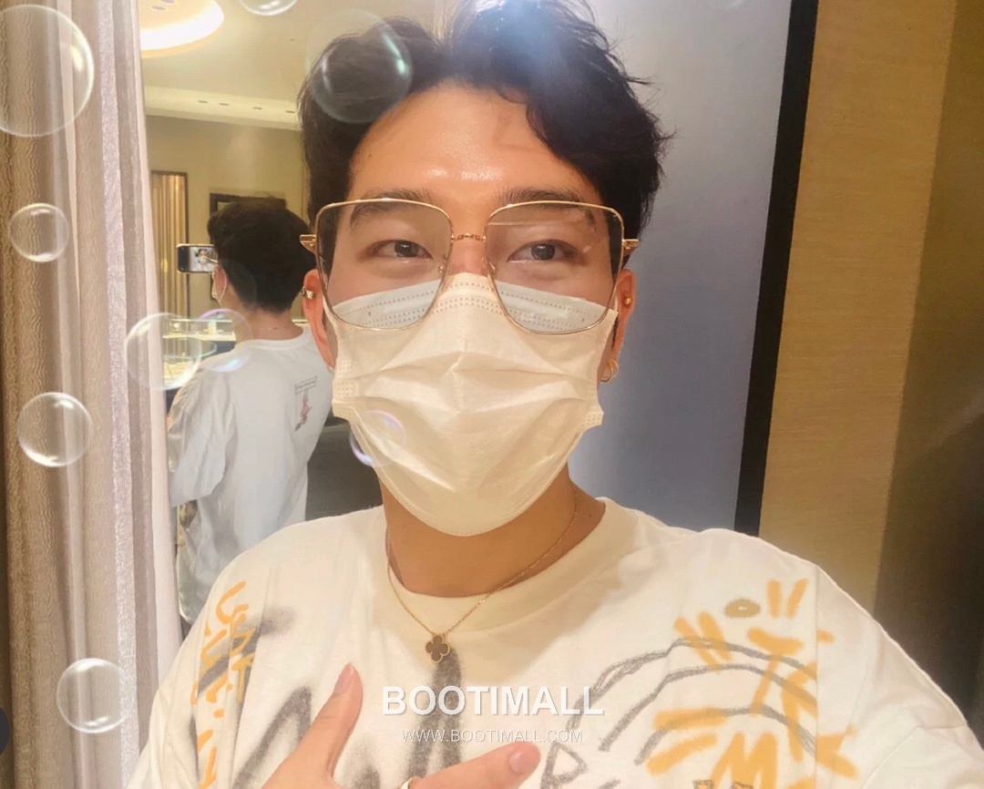 Van Cleef & Arpels Vintage Alhambra Multicolor Clover Necklace 반클리프 앤 아펠 빈티지 알함브라 멀티스톤 클로버 네크리스 5