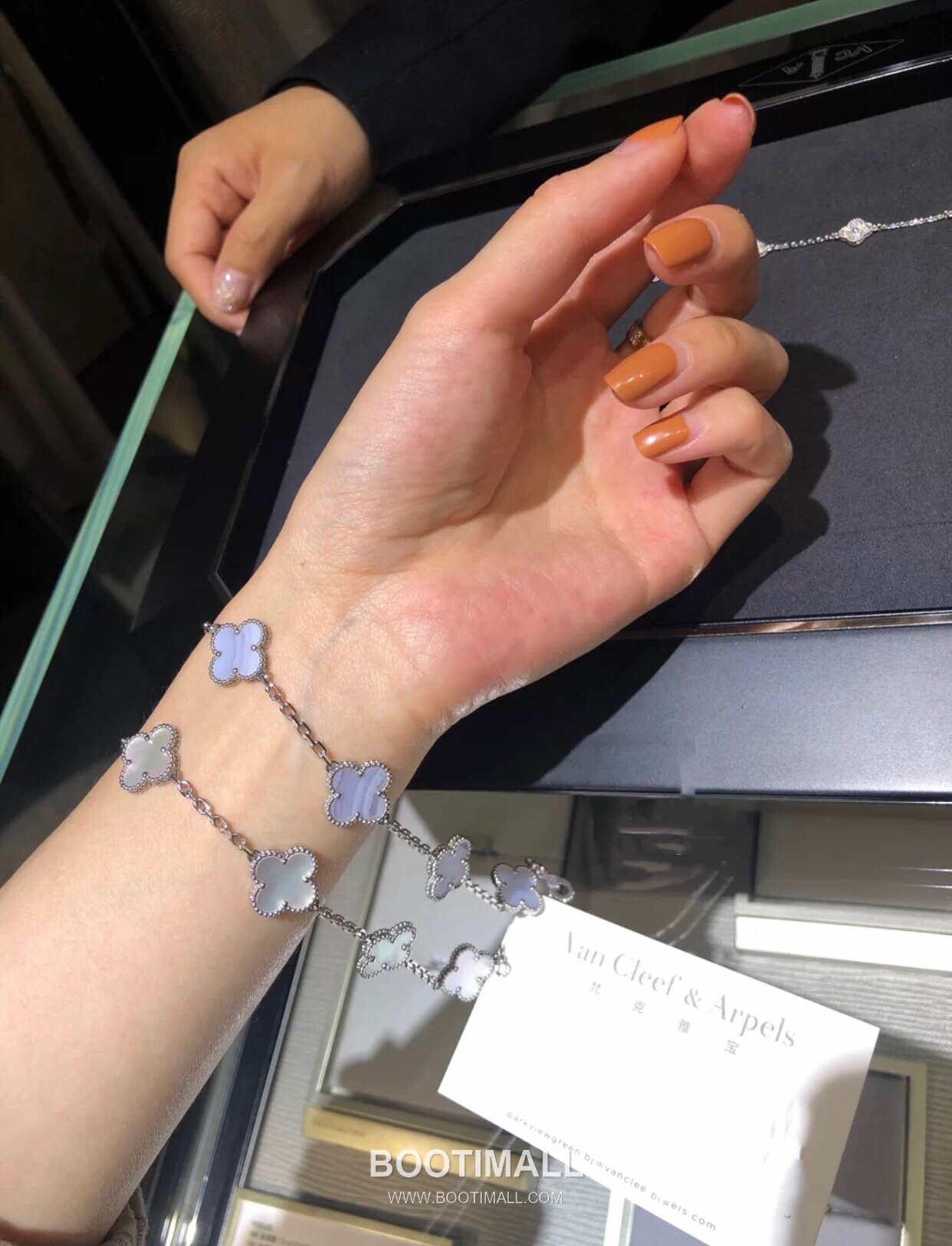 Van Cleef & Arpels Vintage Alhambra Multicolor 5 Motifs Bracelet 반클리프 앤 아펠 빈티지 알함브라 멀티스톤 5모티프 브레이슬릿 6