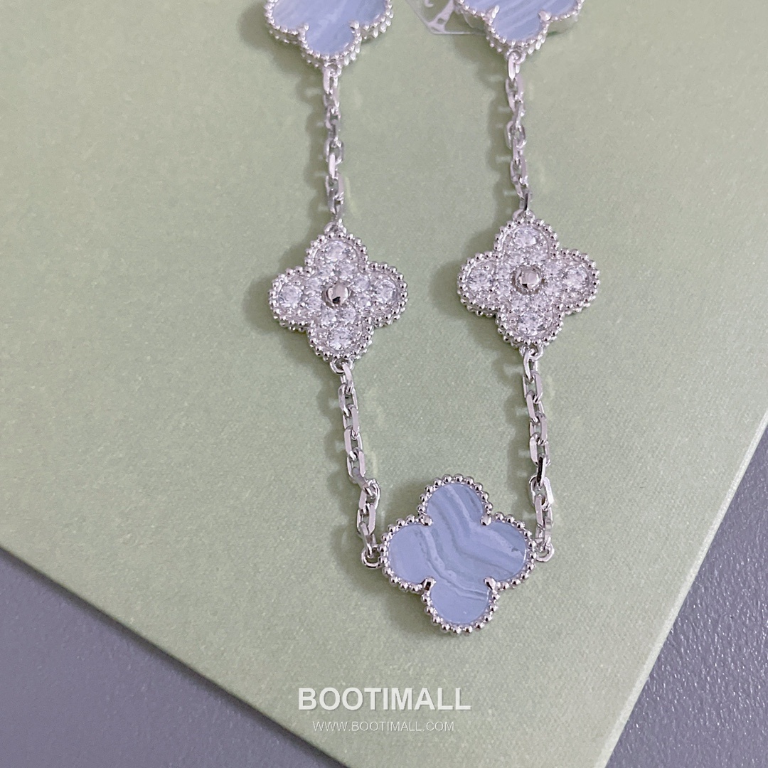 Van Cleef & Arpels Vintage Alhambra Chalcedony Diamond 5 Motifs Bracelet 반클리프 앤 아펠 빈티지 알함브라 퍼플 칼세도니 다이아 5모티프 브레이슬릿 13