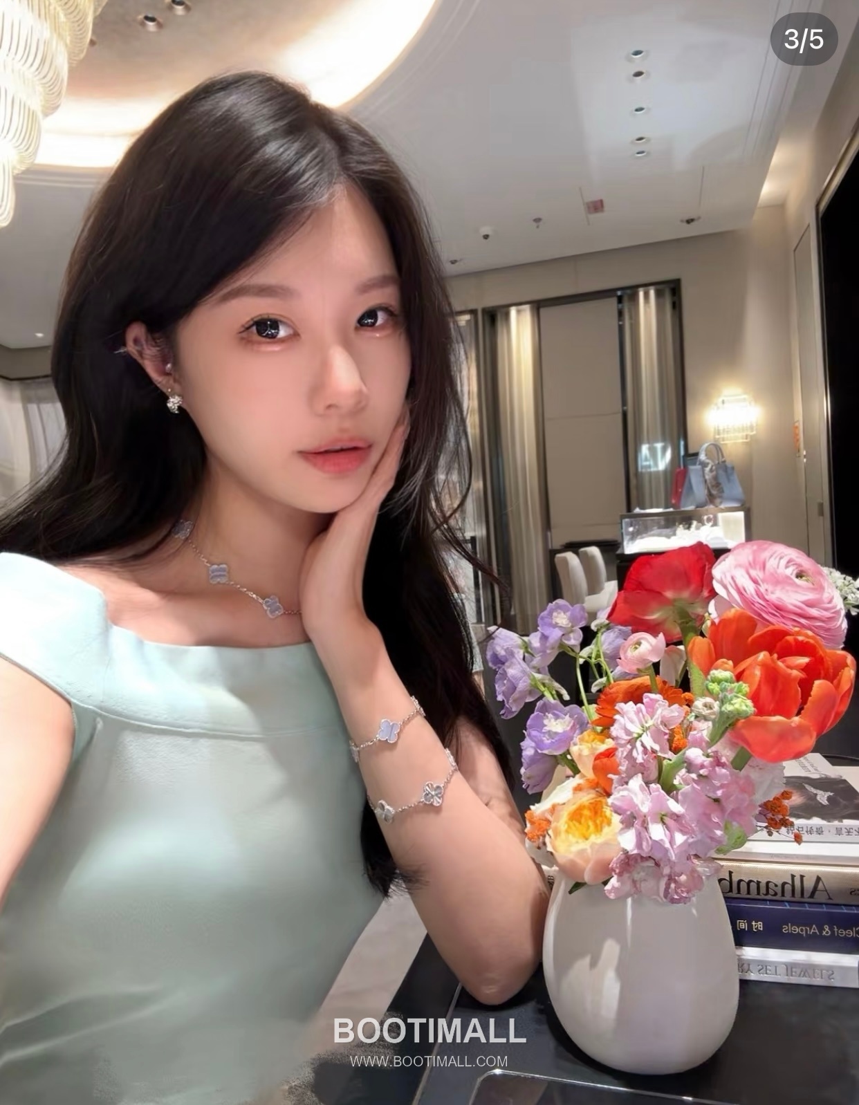 Van Cleef & Arpels Vintage Alhambra Multicolor 5 Motifs Necklace 반클리프 앤 아펠 빈티지 알함브라 멀티스톤 5모티프 네크리스 3