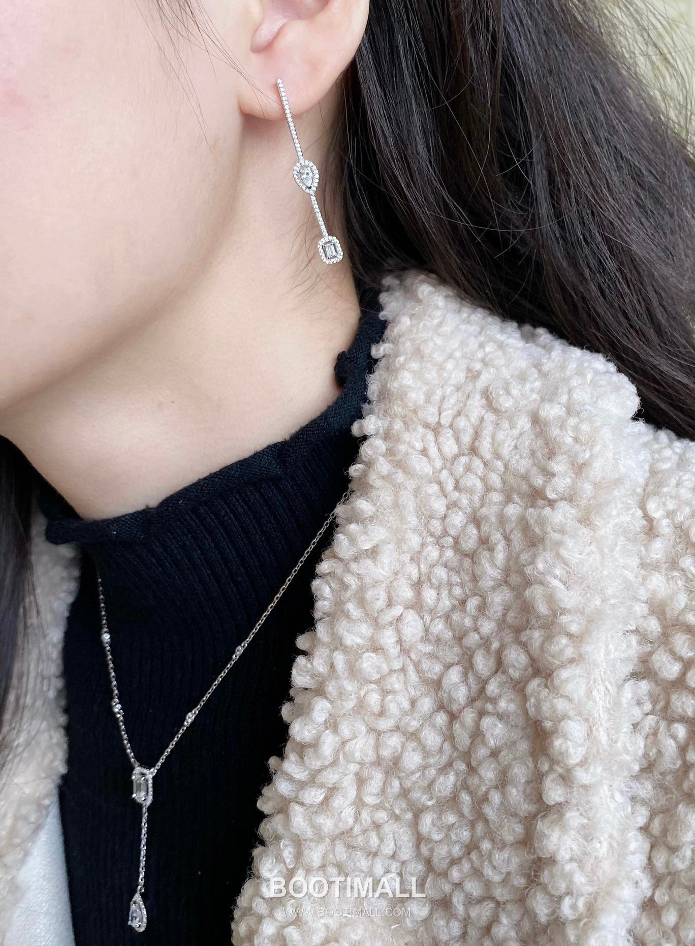 Messika Move Ice Sugar Asymmetric Stud Earrings 메시카 무브 아이스 슈가 언밸런스 스터드 이어링 8