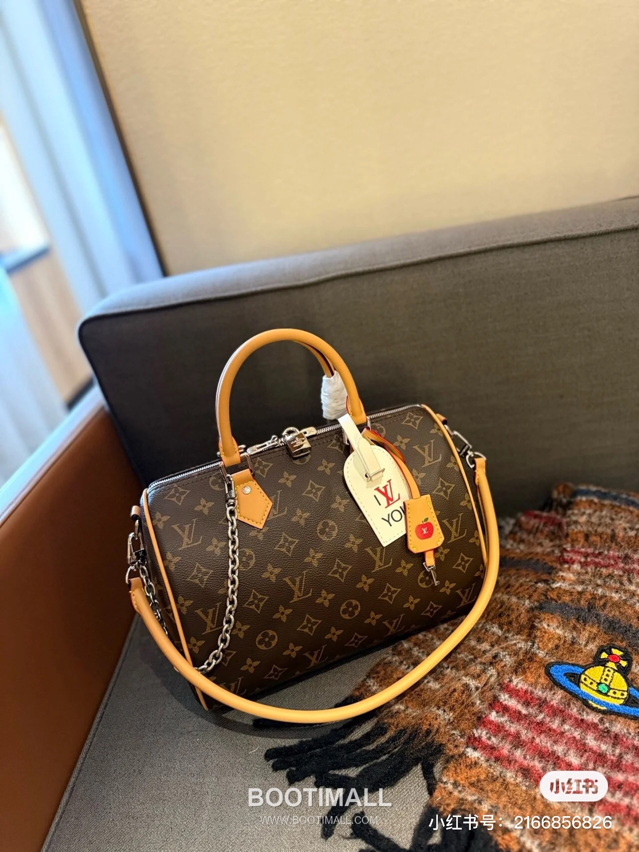Louis Vuitton Speedy 30 Monogram Coated Canvas Leather Trim Chain Handle Boston Bag with Zip Pocket 루이비통 스피디30 모노그램 코팅 캔버스 체인 핸들 보스턴백 M12803 30cm 3