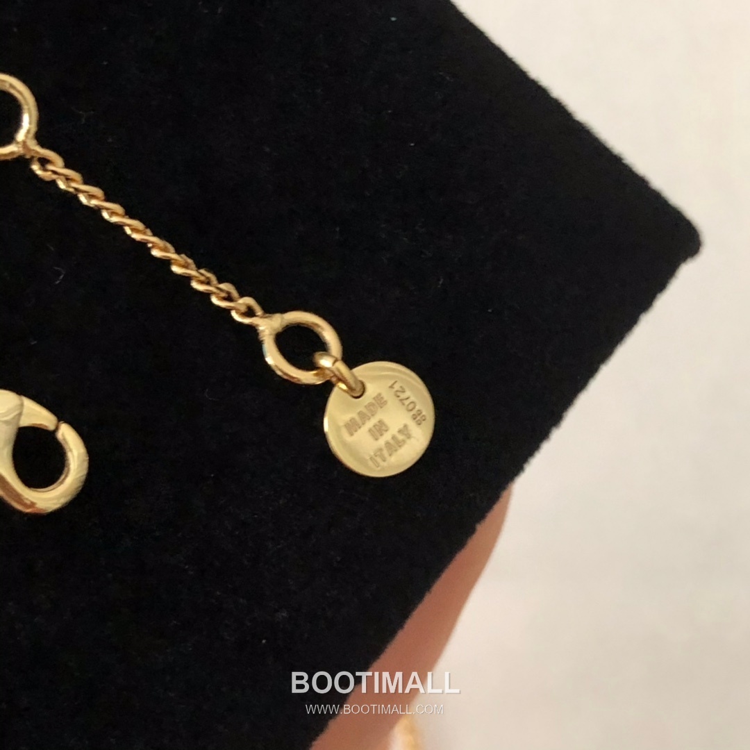 Fendi Logo Crystal Necklace 펜디 로고 크리스탈 네크리스 12