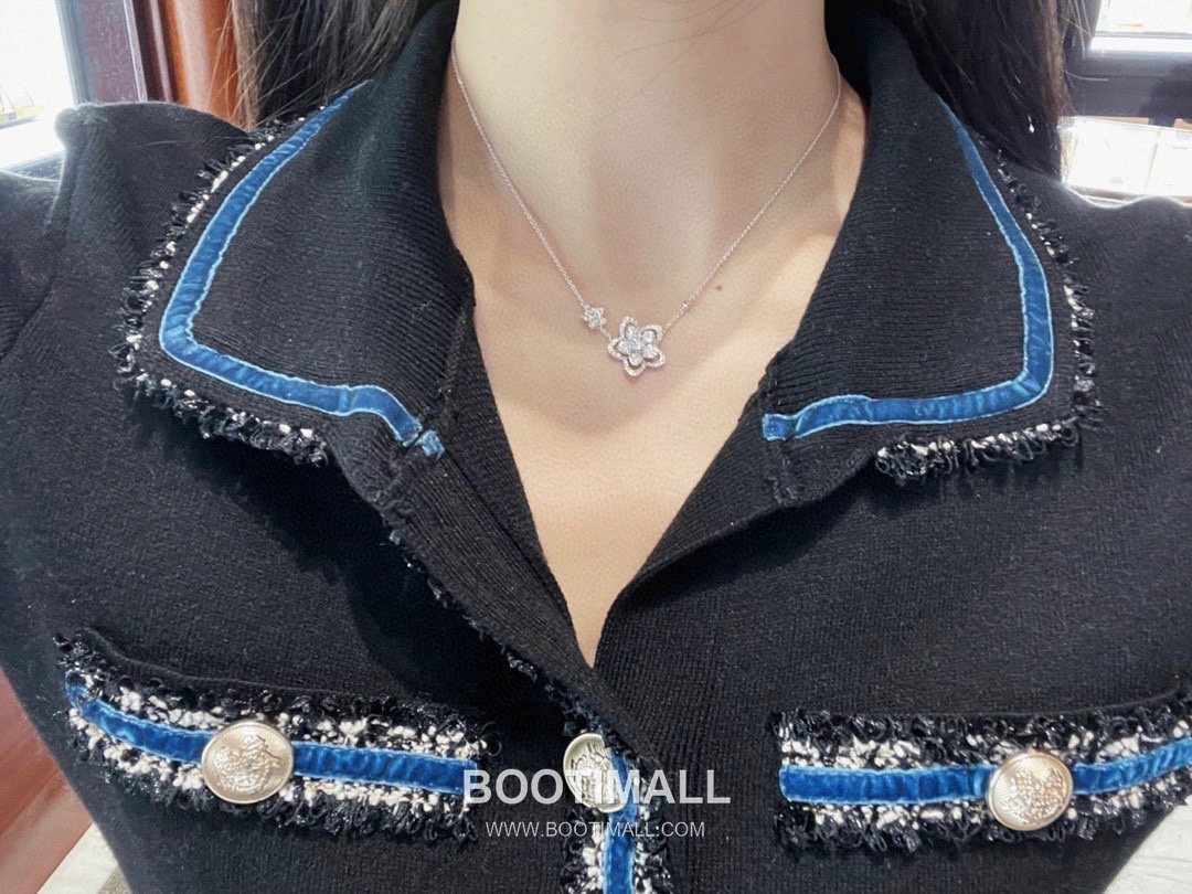 Graff Wild Flower Double Bloom Sterling Silver 925 Gold Plated Crystal Pendant Chain Necklace 그라프 와일드 플라워 더블 블룸 스털링 실버 925 골드도금 크리스탈 펜던트 체인 네클리스 45cm 9