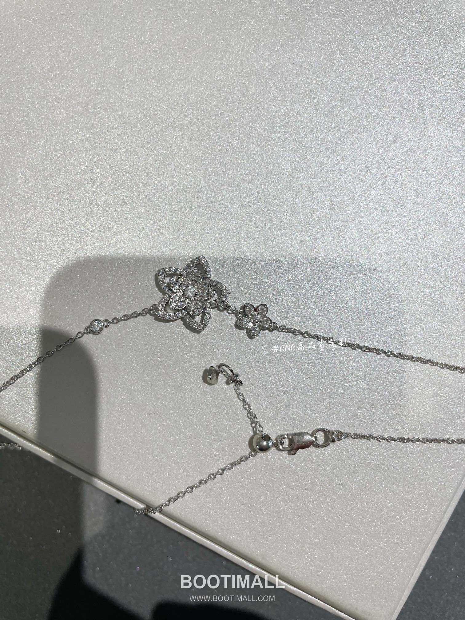 Graff Wild Flower Double Bloom Sterling Silver 925 Gold Plated Crystal Pendant Chain Necklace 그라프 와일드 플라워 더블 블룸 스털링 실버 925 골드도금 크리스탈 펜던트 체인 네클리스 45cm 15