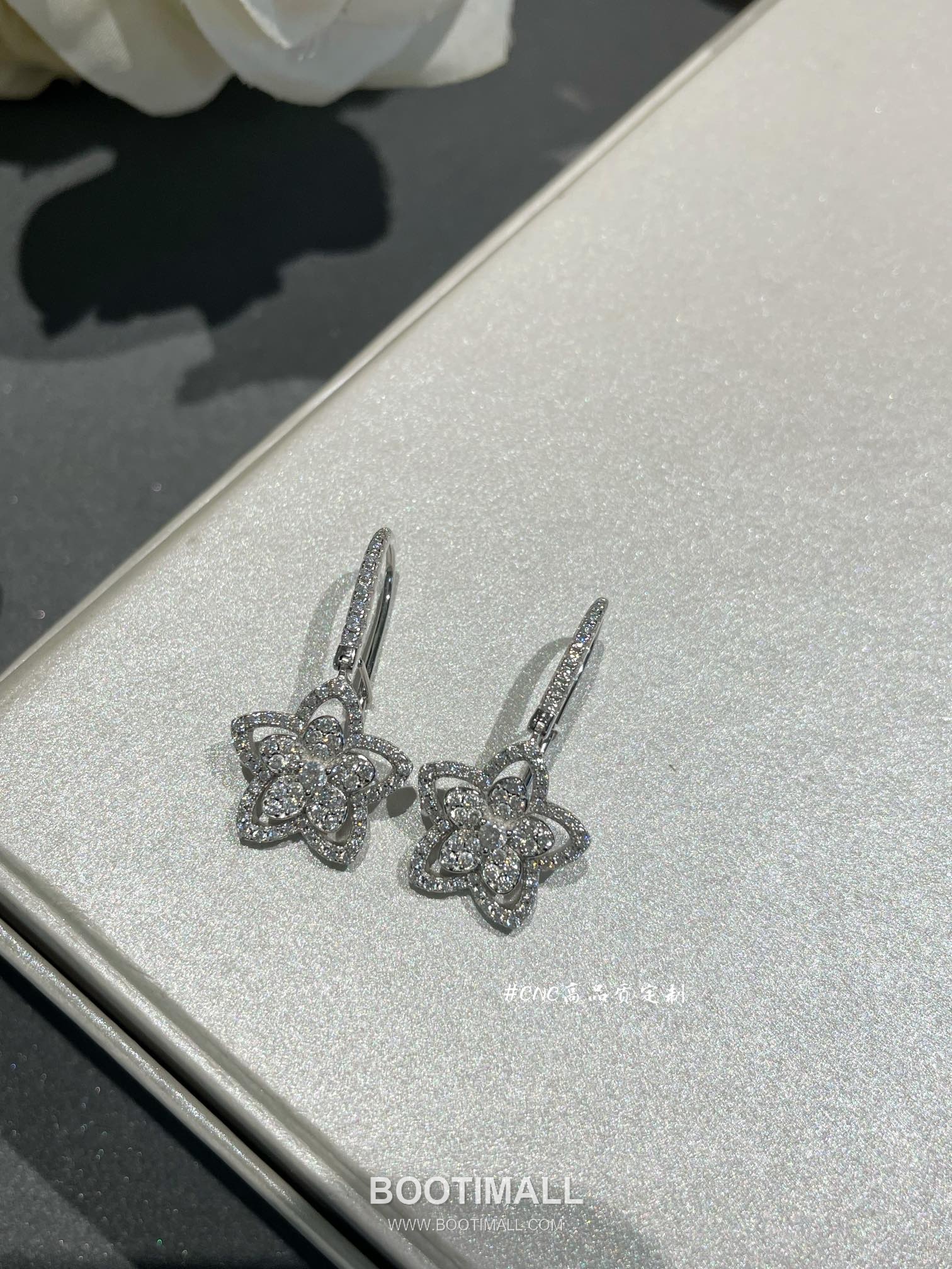 Graff Wild Flower Sterling Silver 925 Gold Plated Crystal Stud Earring 그라프 와일드 플라워 스털링 실버 925 골드도금 크리스탈 스터드 이어링 10