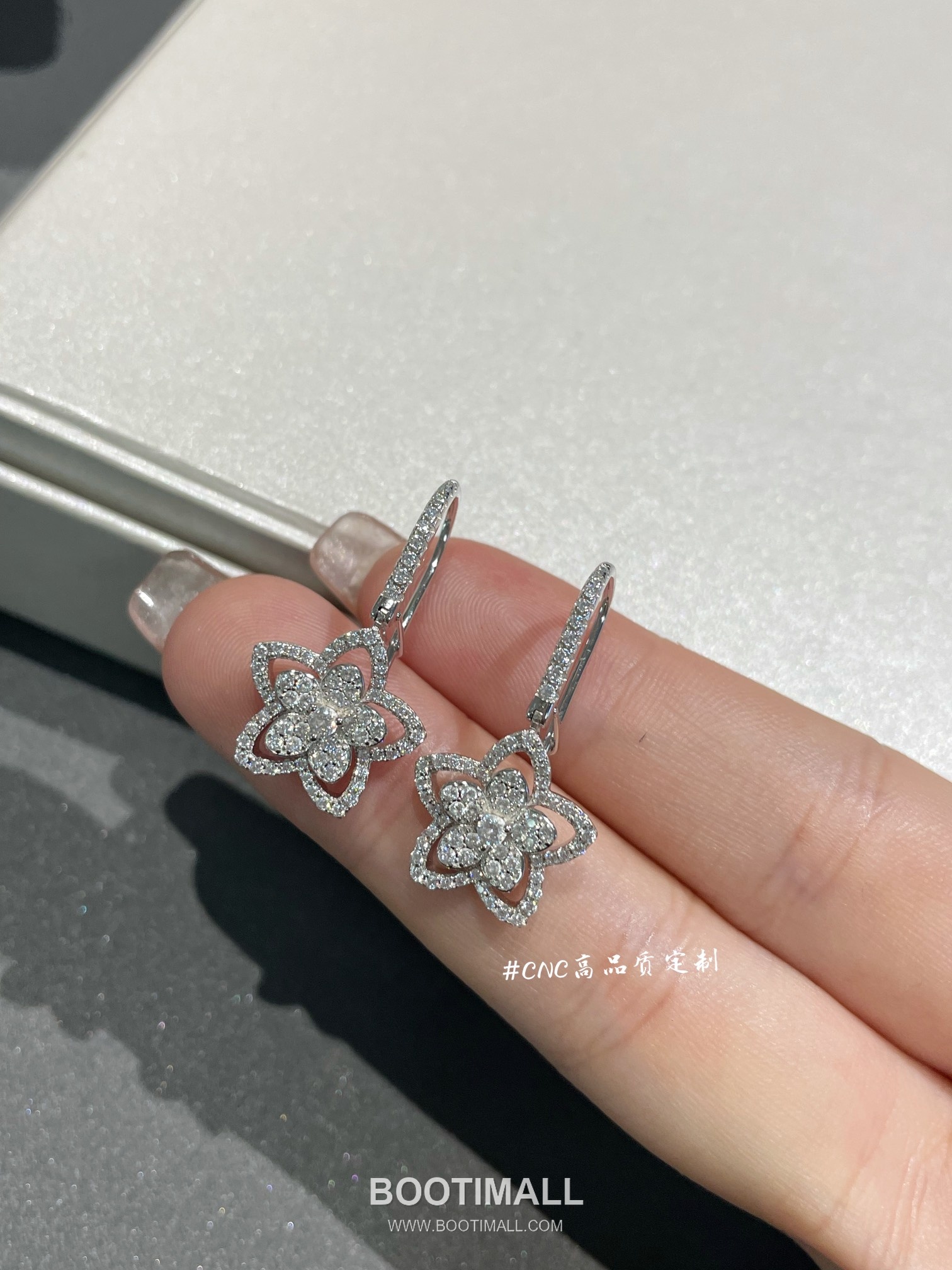 Graff Wild Flower Sterling Silver 925 Gold Plated Crystal Stud Earring 그라프 와일드 플라워 스털링 실버 925 골드도금 크리스탈 스터드 이어링 12