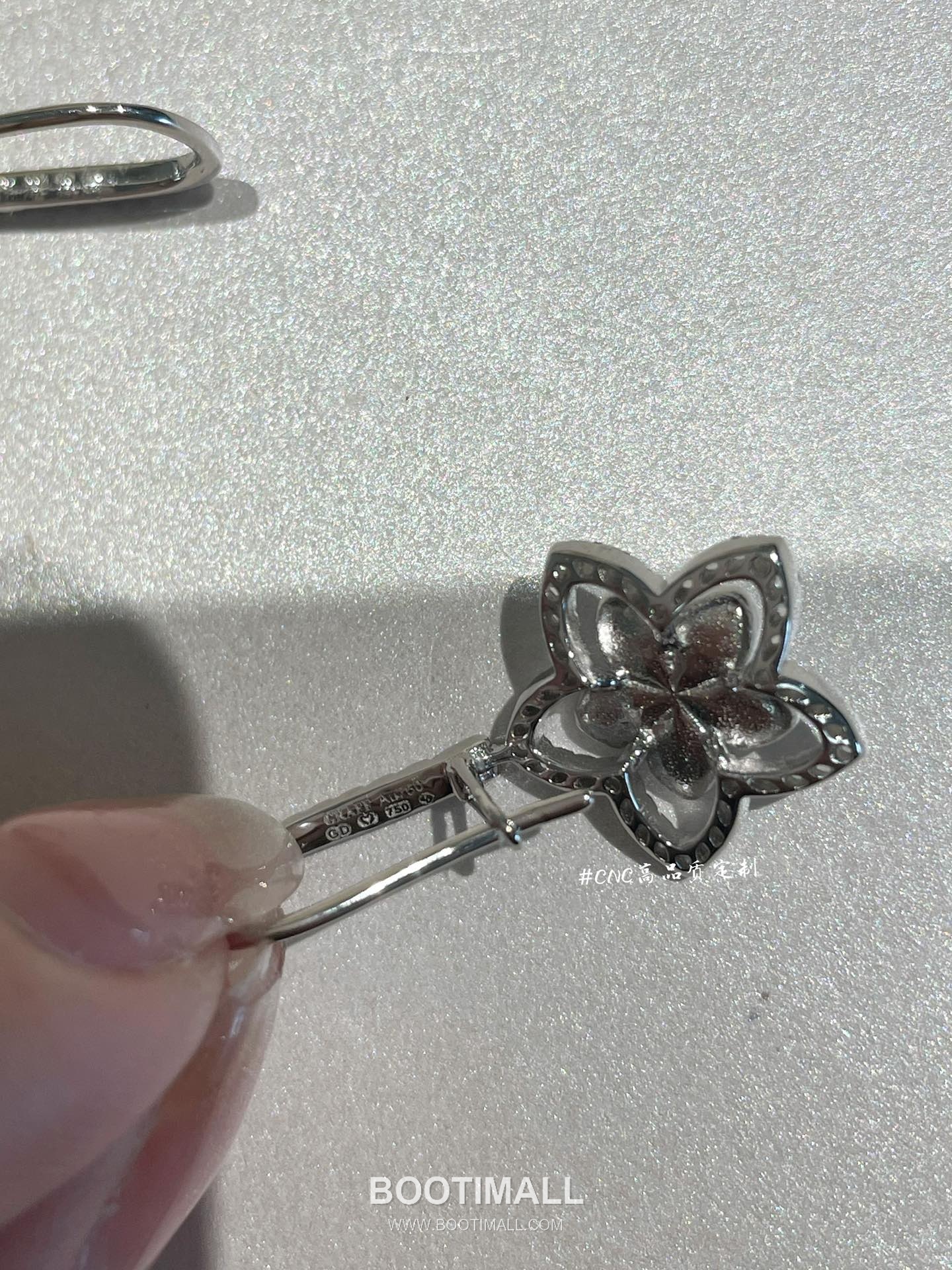 Graff Wild Flower Sterling Silver 925 Gold Plated Crystal Stud Earring 그라프 와일드 플라워 스털링 실버 925 골드도금 크리스탈 스터드 이어링 15