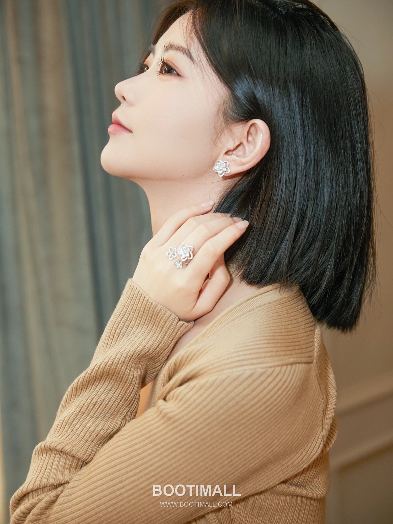 Graff Wild Flower Sterling Silver 925 Gold Plated Crystal Floral Stud Earring 그라프 와일드 플라워 스털링 실버 925 골드도금 크리스탈 플로럴 스터드 이어링 3