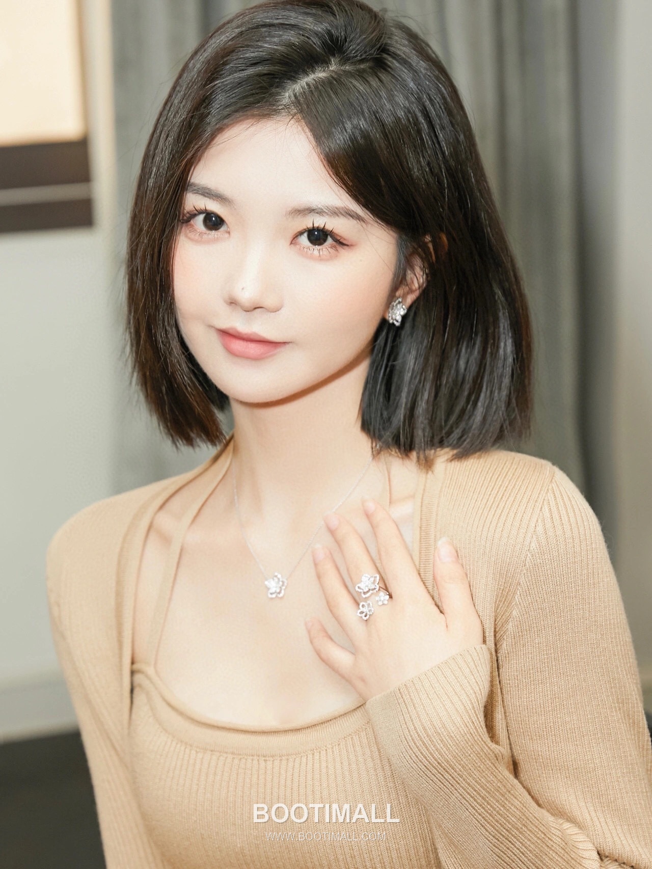 Graff Wild Flower Sterling Silver 925 Gold Plated Crystal Floral Stud Earring 그라프 와일드 플라워 스털링 실버 925 골드도금 크리스탈 플로럴 스터드 이어링 6