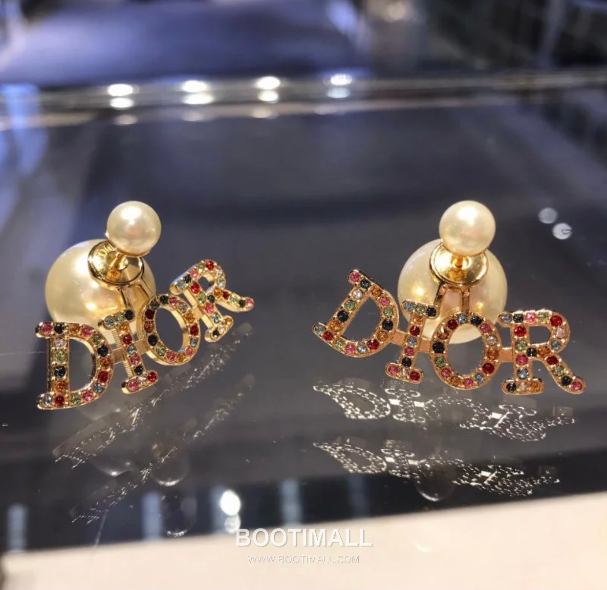 Dior Tribales Letter Swarovski Crystal Pearl Brass Stud Earring 디올 트리발 레터 스와로브스키 크리스탈 펄 황동 스터드 이어링 14